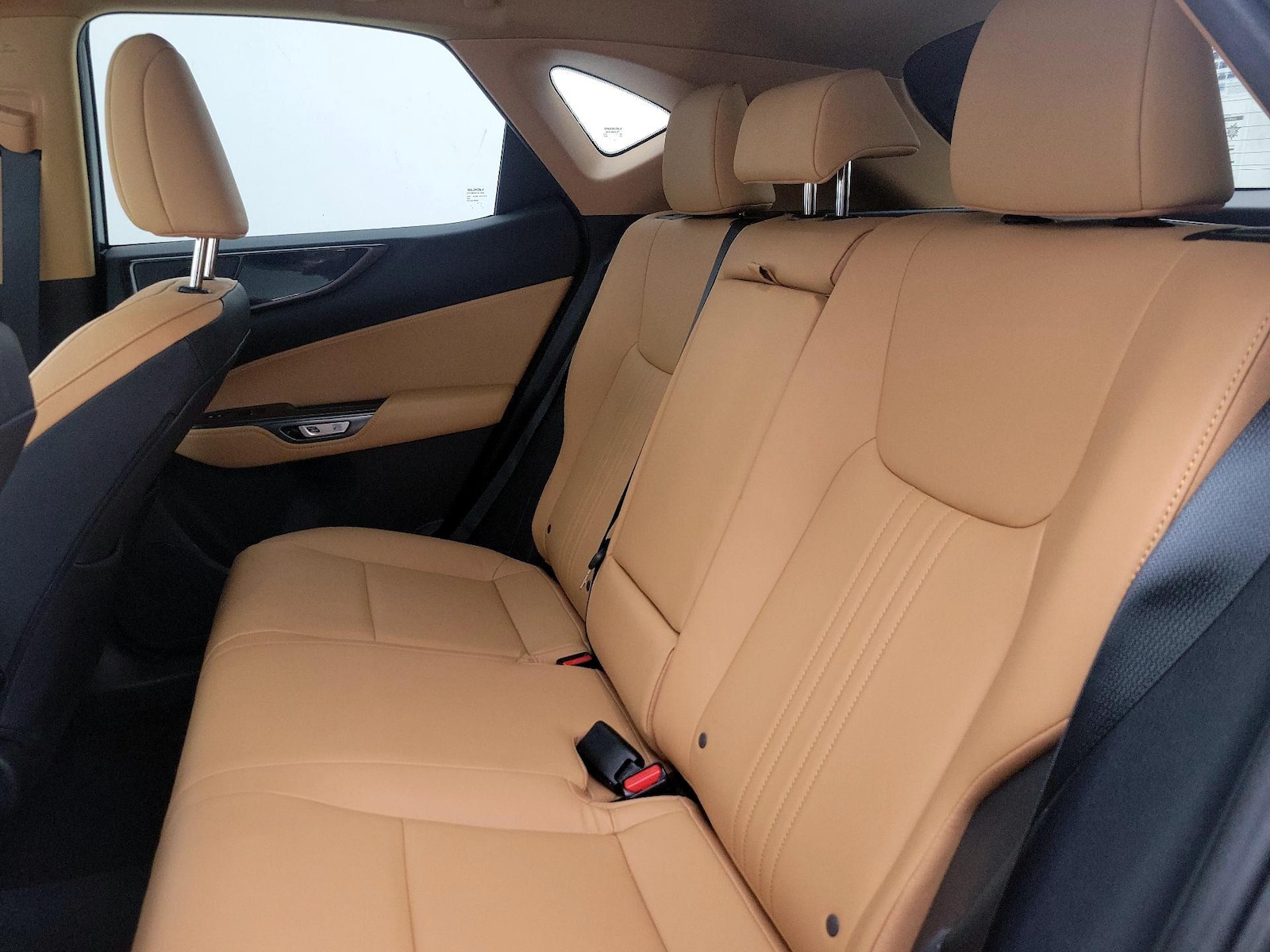 2024 Lexus NX 250 - Photo 21