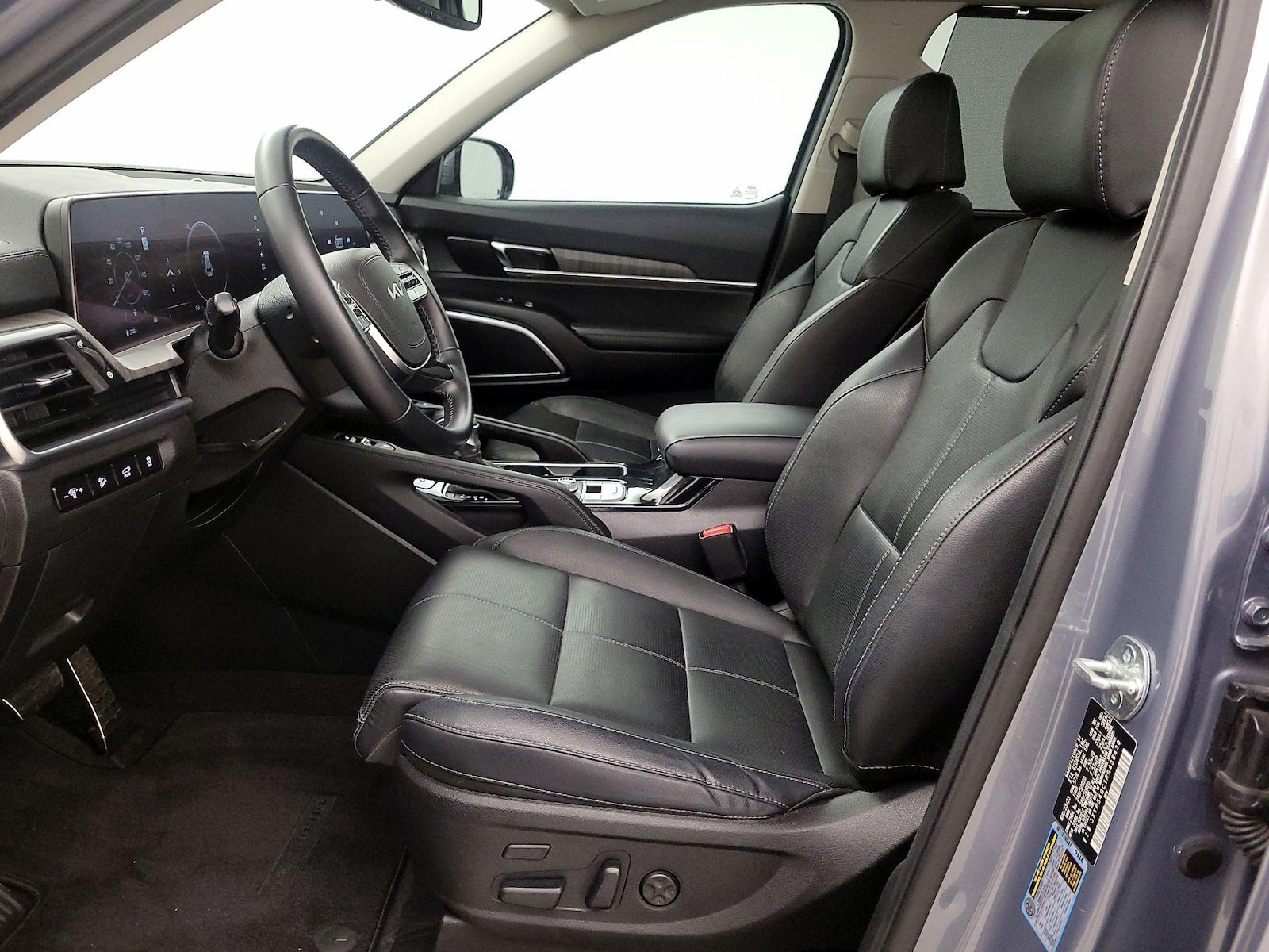 2024 Kia Telluride SX - Photo 12