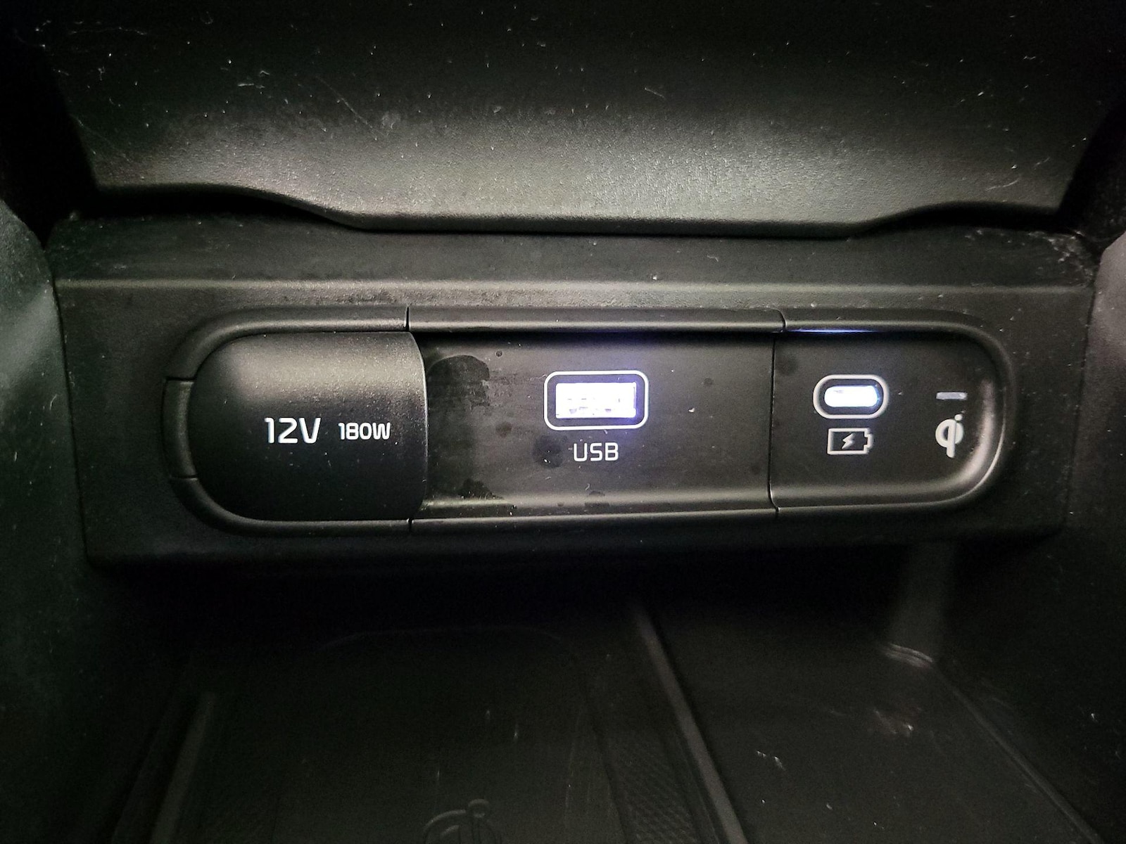 2024 Kia Telluride SX - Photo 20