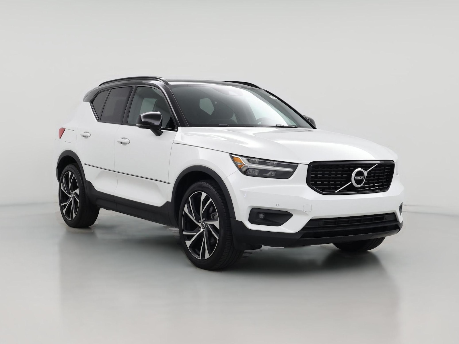 2021 Volvo XC40 R-Design - Photo 1