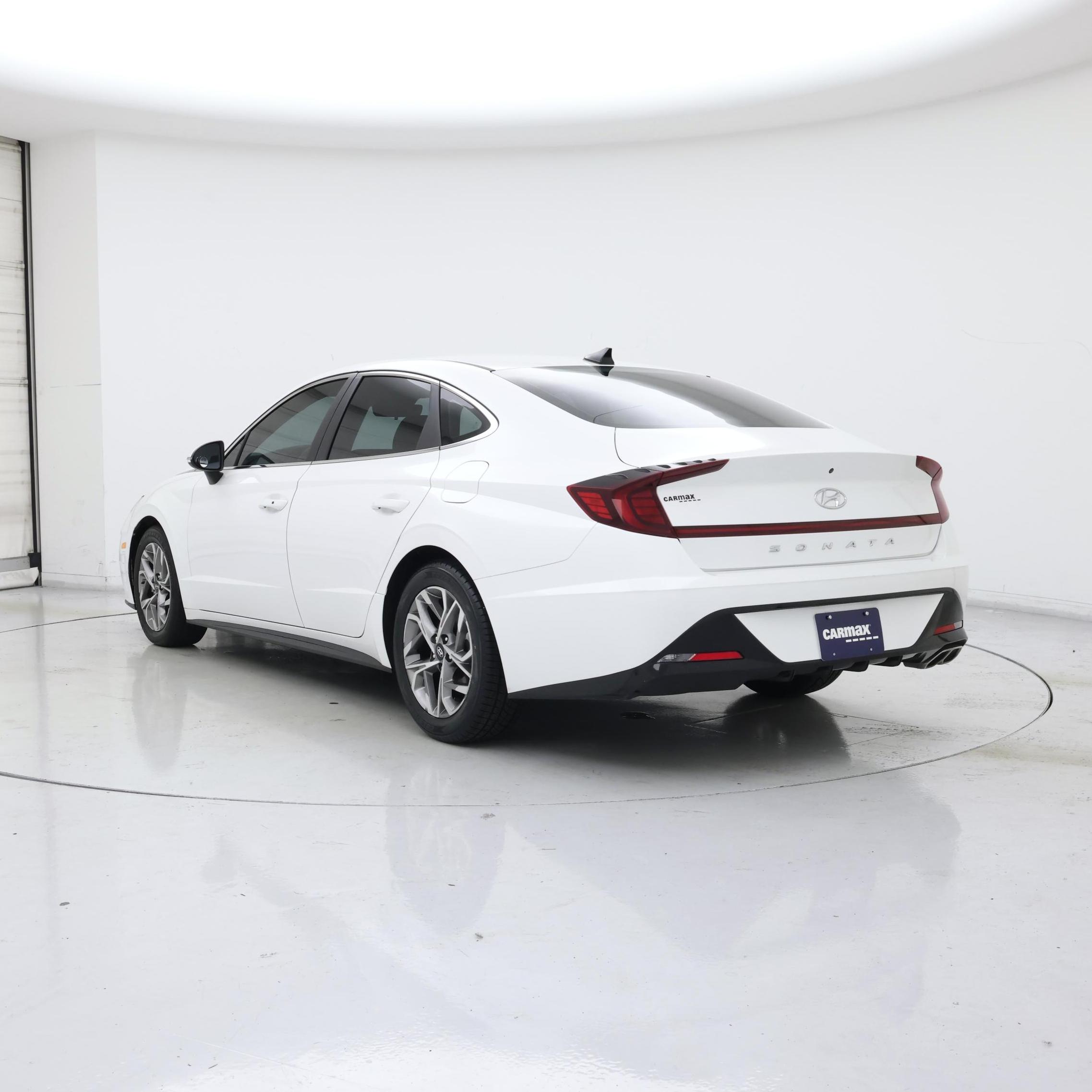 Thumbnail: 2021 Hyundai Sonata - 2