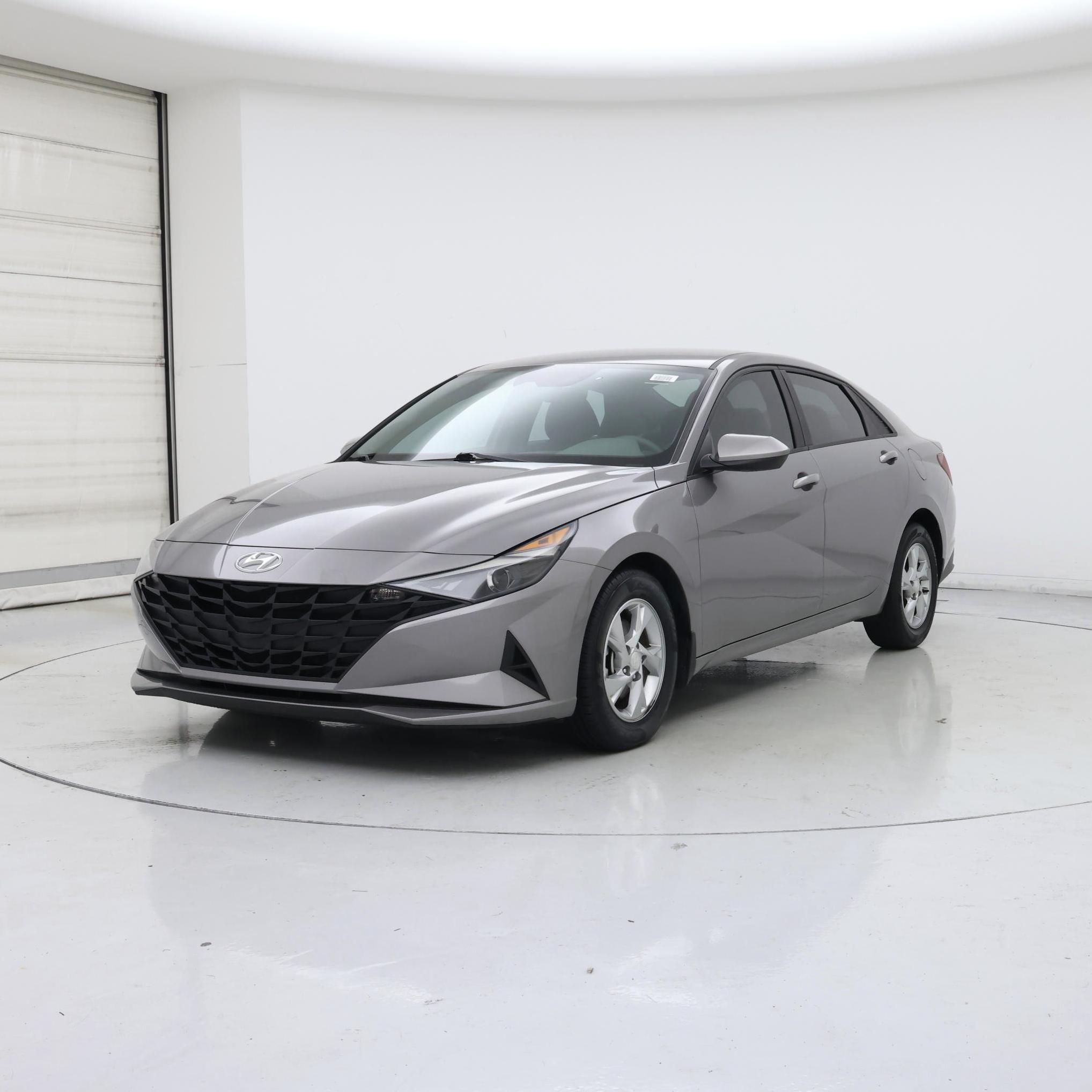 Thumbnail: 2022 Hyundai Elantra - 4