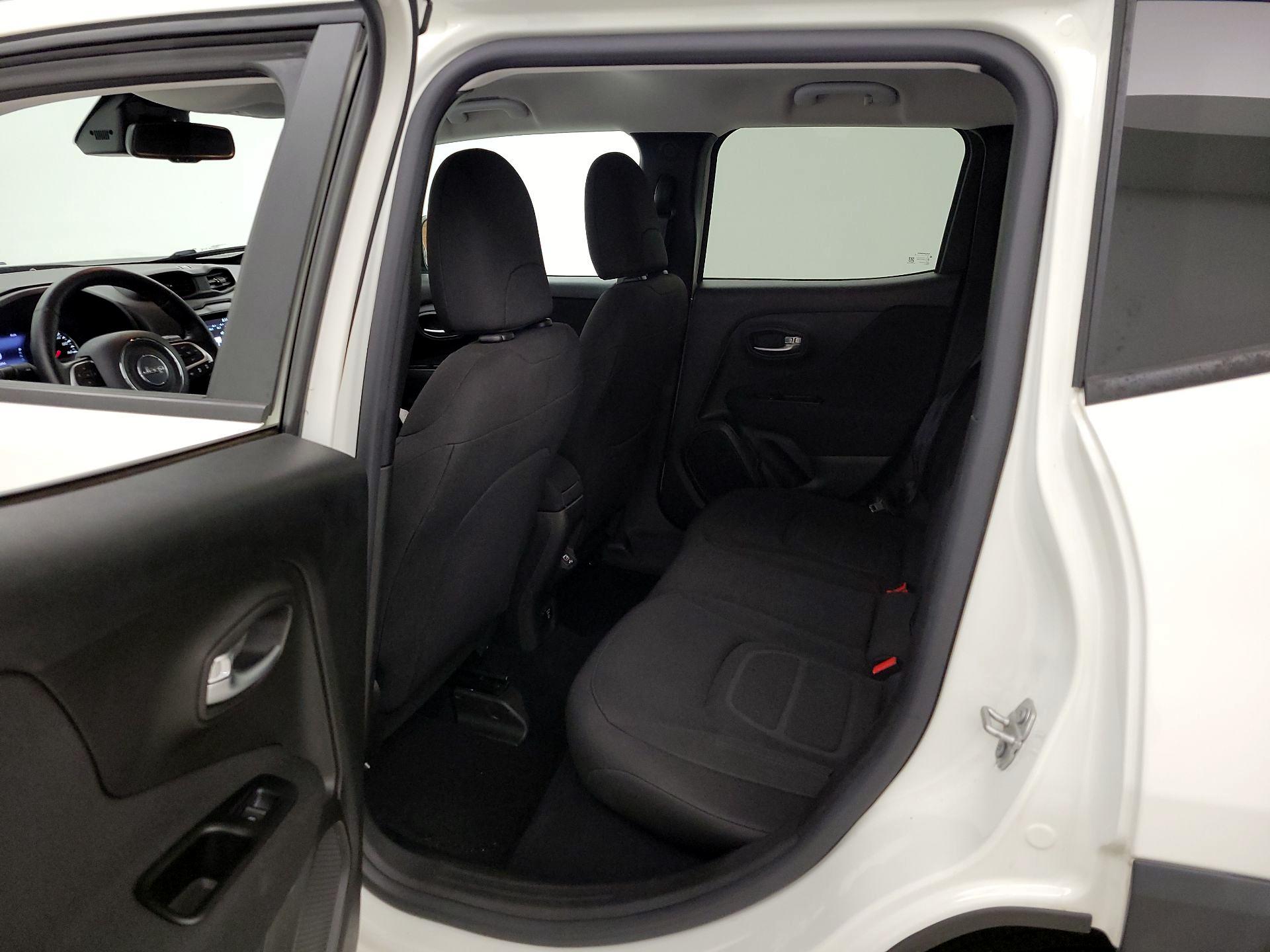 Thumbnail: 2021 Jeep Renegade - 19