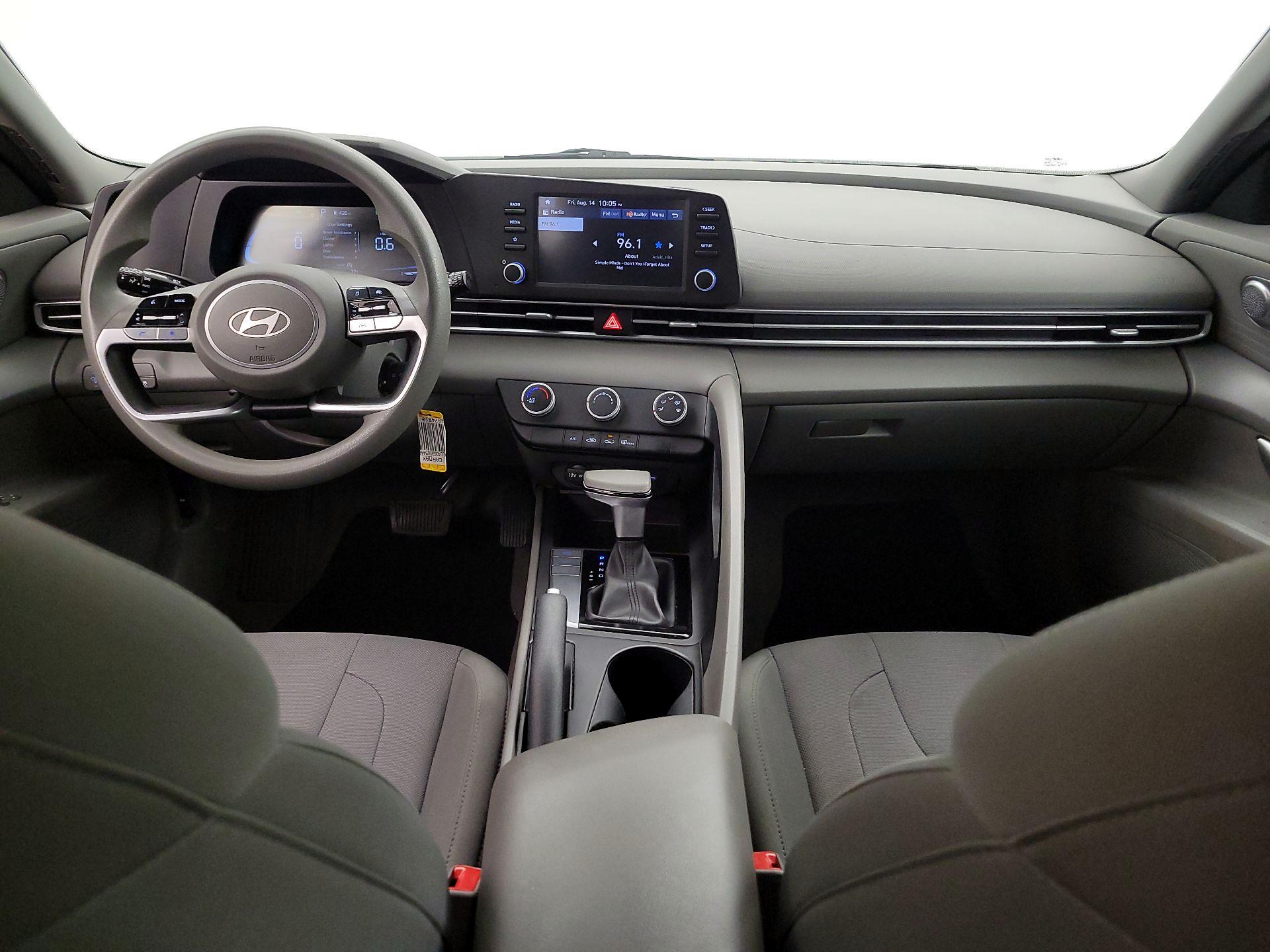 Thumbnail: 2025 Hyundai Elantra - 9