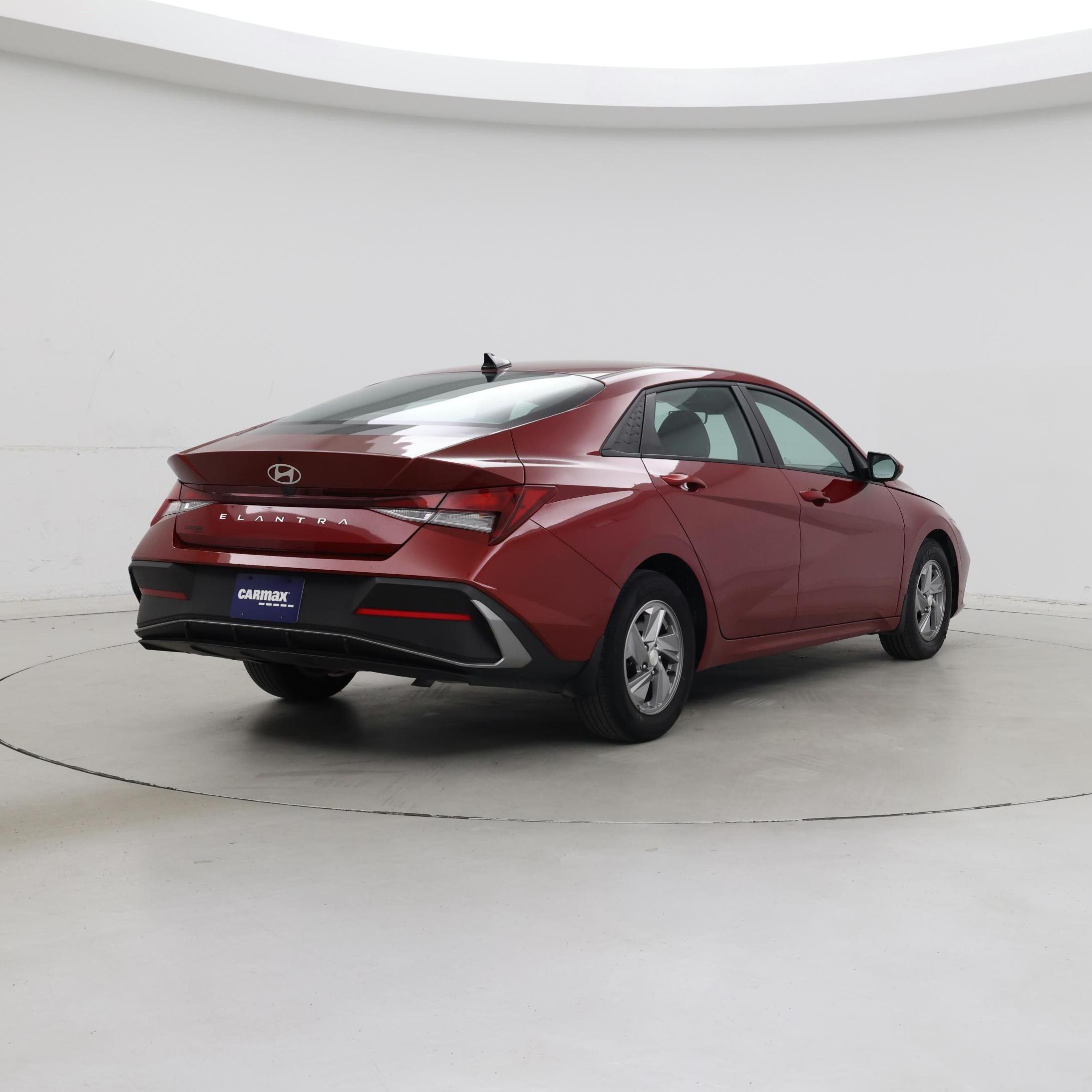Thumbnail: 2025 Hyundai Elantra - 8