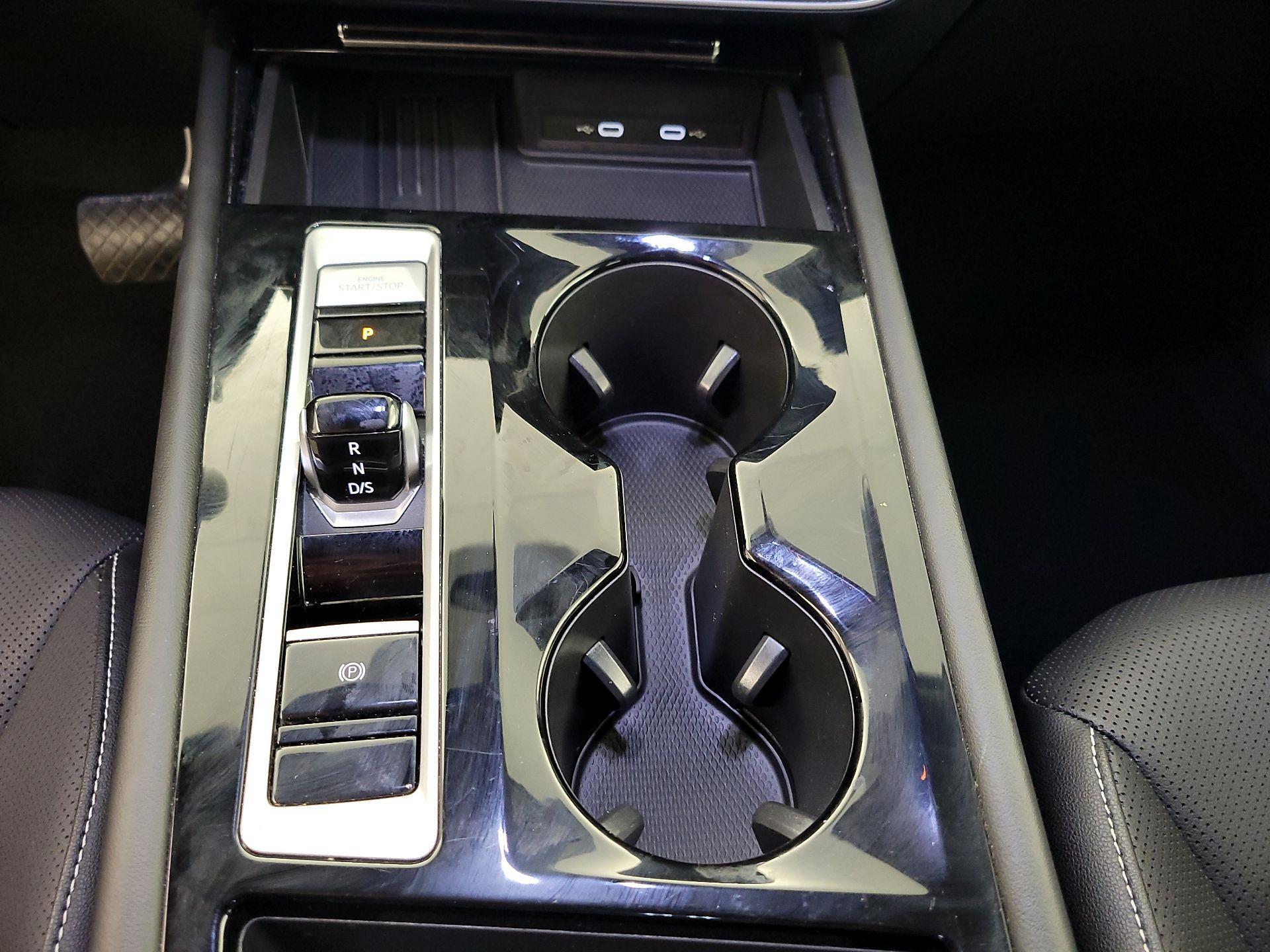 Thumbnail: 2025 Volkswagen Atlas - 17