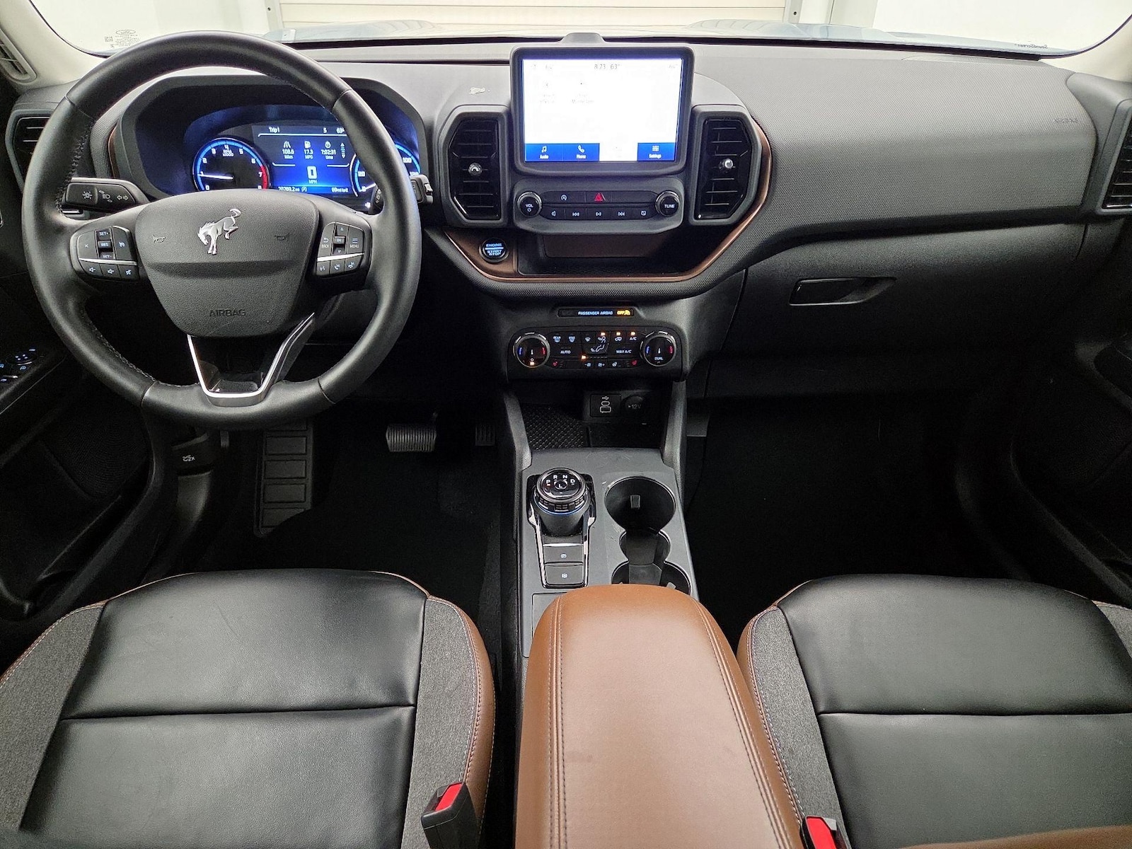Apple CarPlay® & Android Auto™