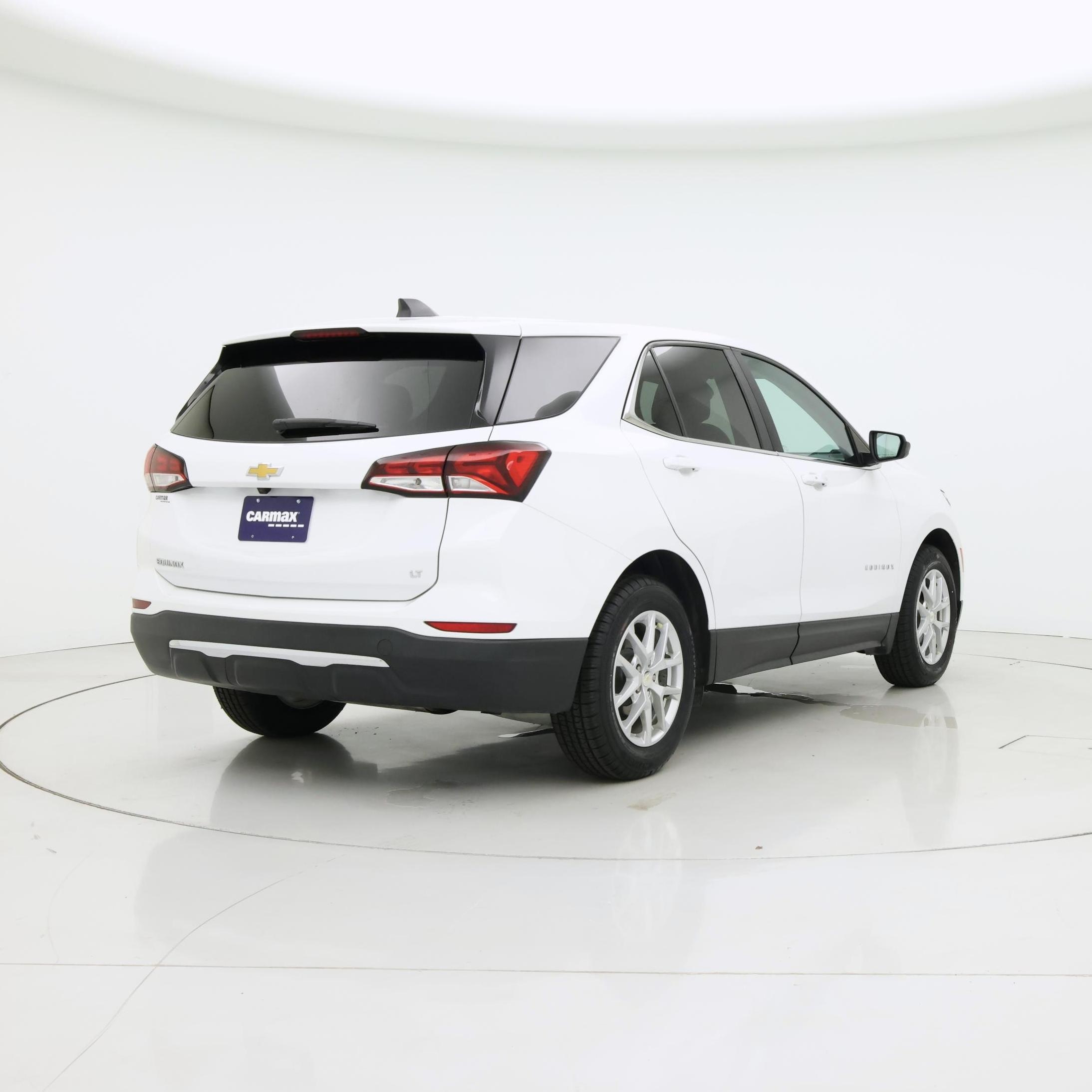 Thumbnail: 2022 Chevrolet Equinox - 8