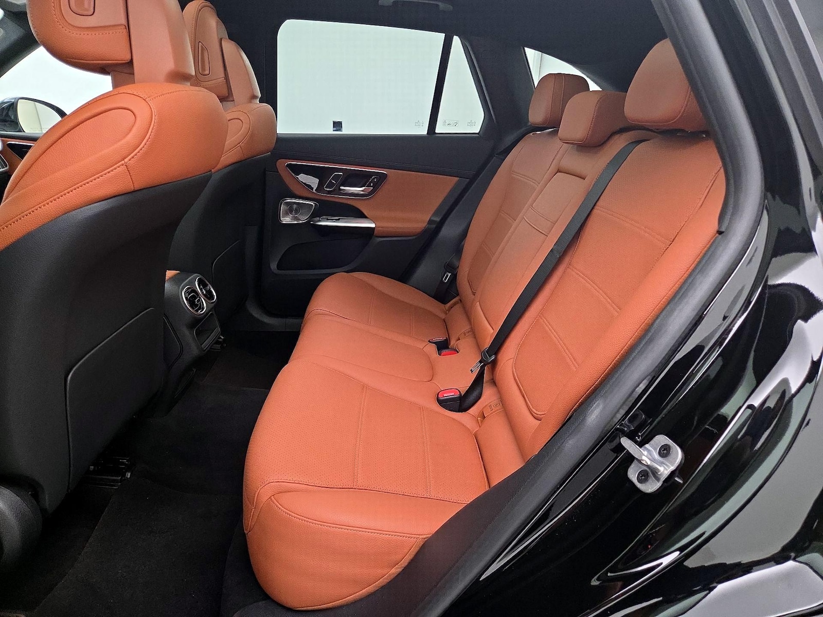 2023 Mercedes-Benz GLC GLC300 - Photo 22