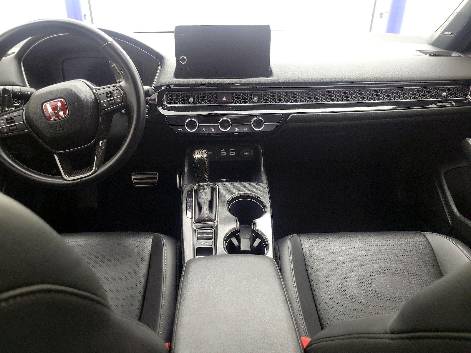 2024 Honda Civic Hatchback Sport Touring - Photo 10