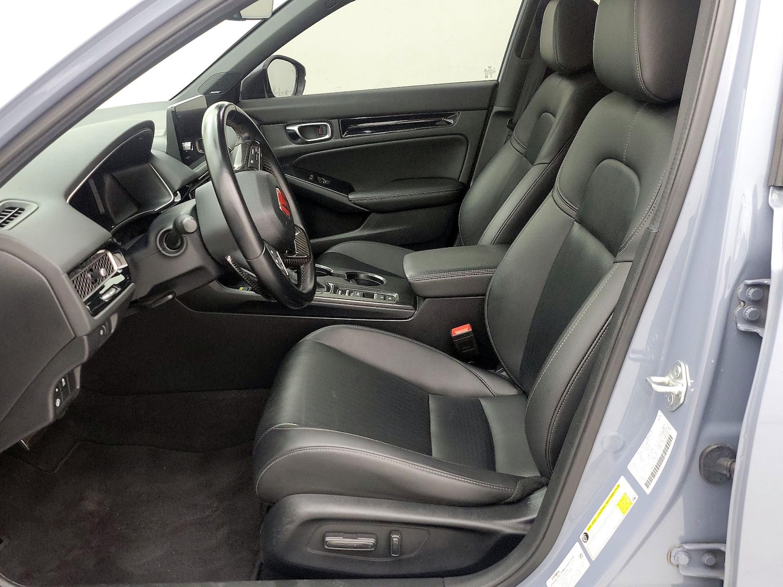 2024 Honda Civic Hatchback Sport Touring - Photo 12