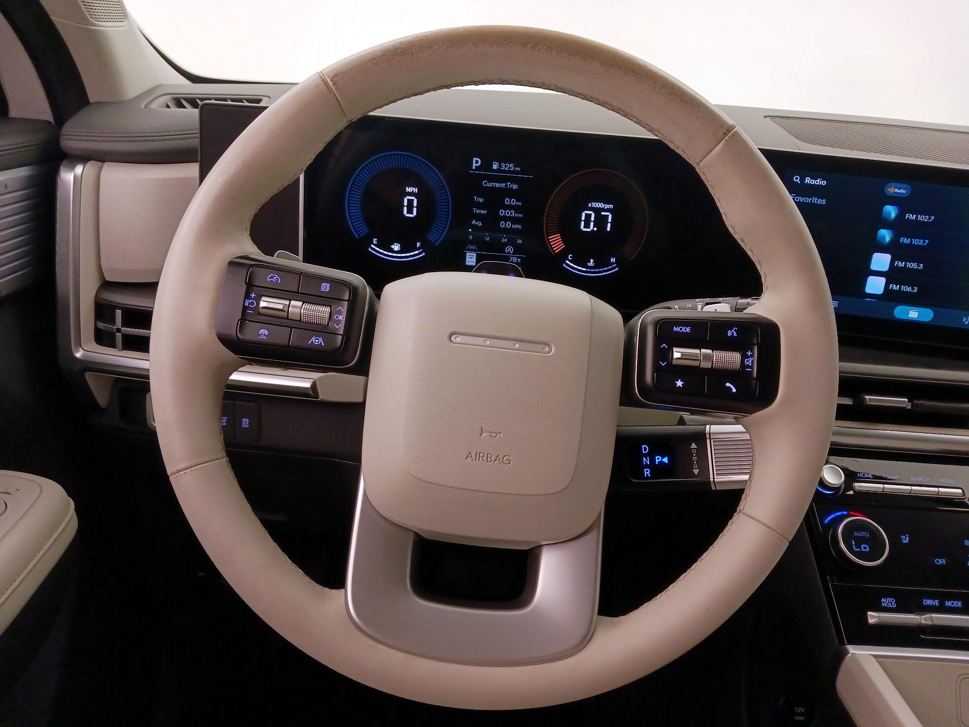 Thumbnail: 2025 Hyundai Santa Fe - 10