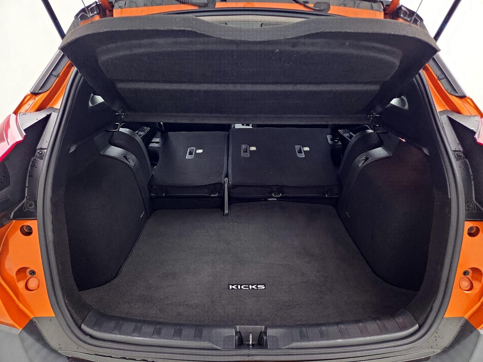 2020 Nissan Kicks SR - Photo 22