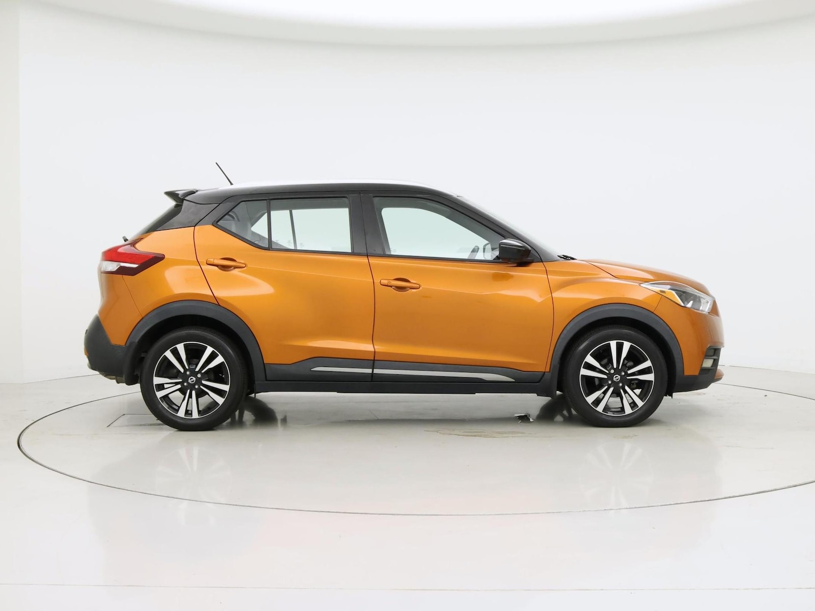 2020 Nissan Kicks SR - Photo 8