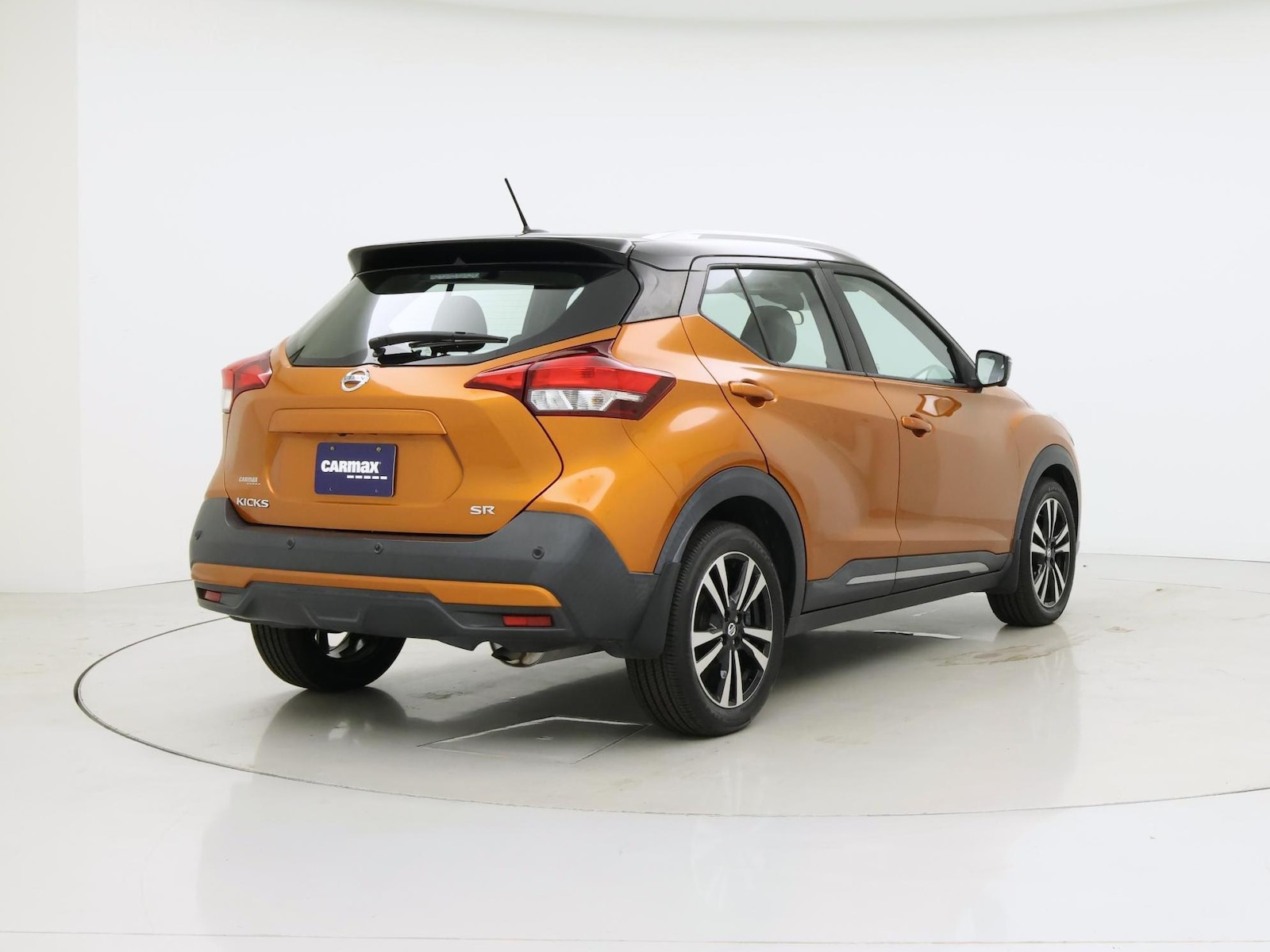 2020 Nissan Kicks SR - Photo 9