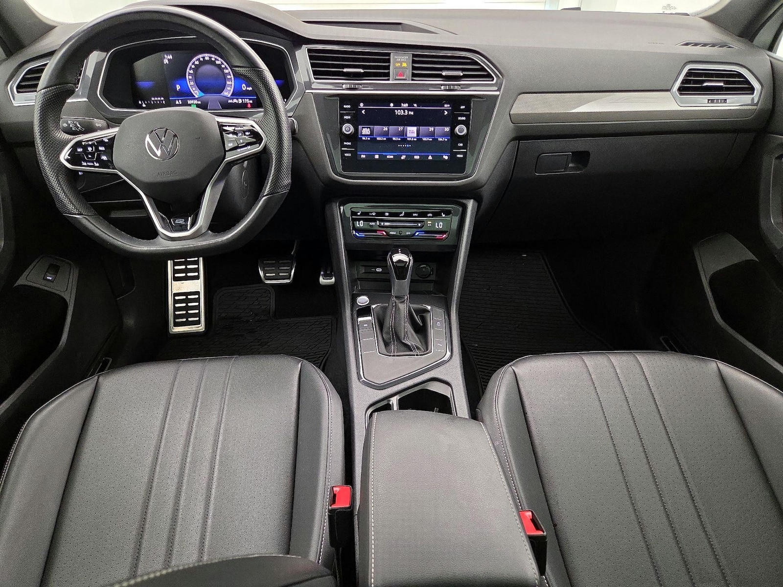 2024 Volkswagen Tiguan SE R-LINE BLACK - Photo 10