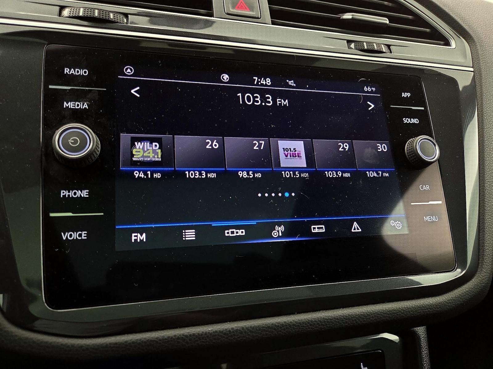 2024 Volkswagen Tiguan SE R-LINE BLACK - Photo 16