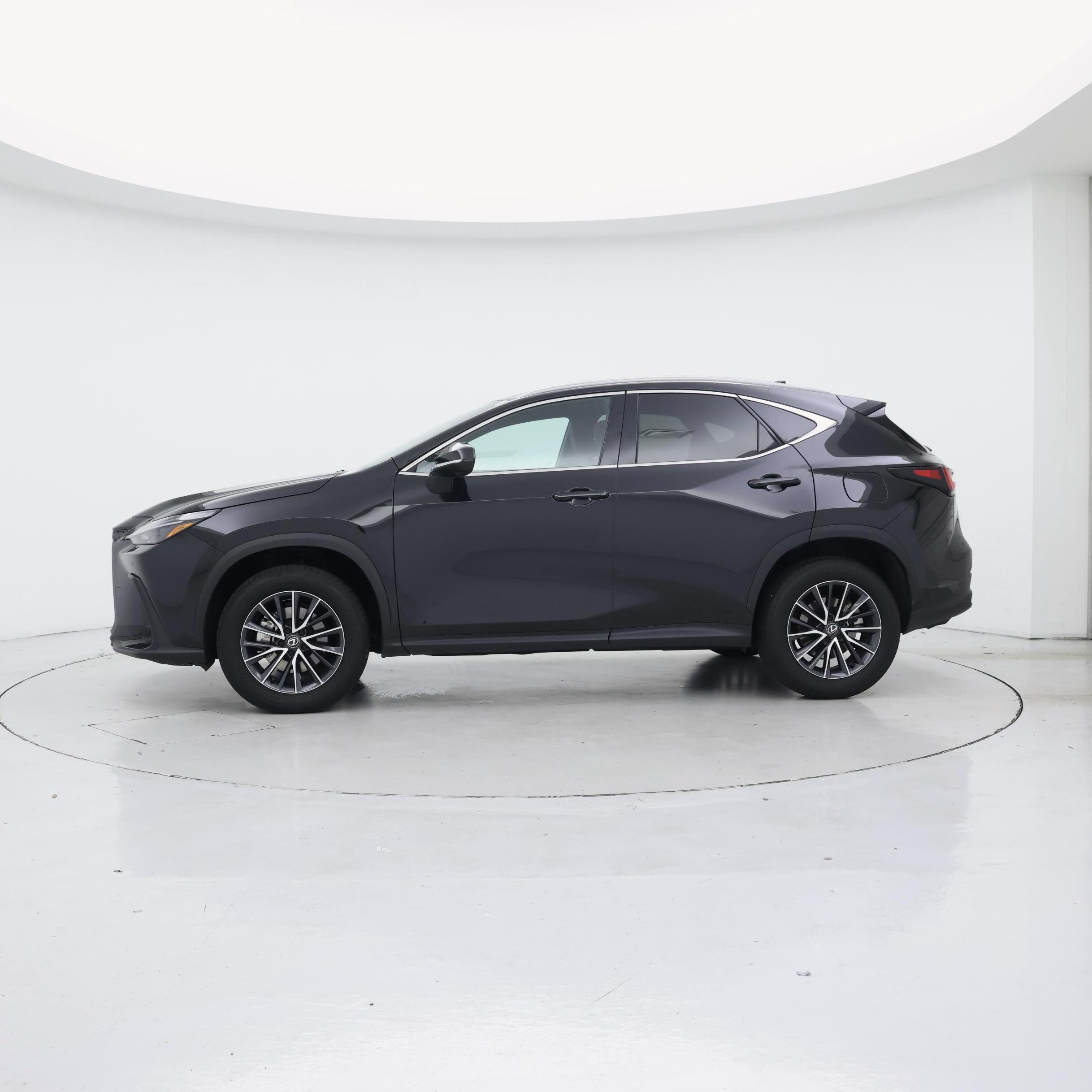 Thumbnail: 2024 Lexus NX - 3