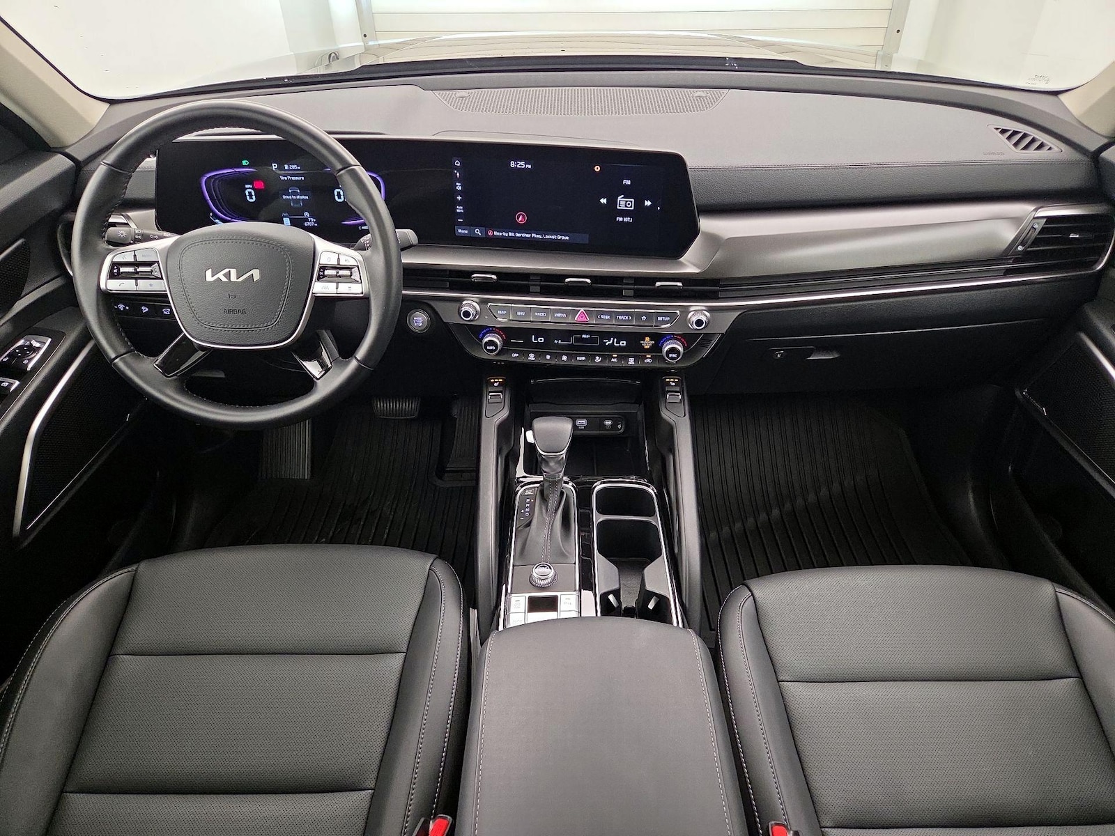 2025 Kia Telluride S - Photo 10