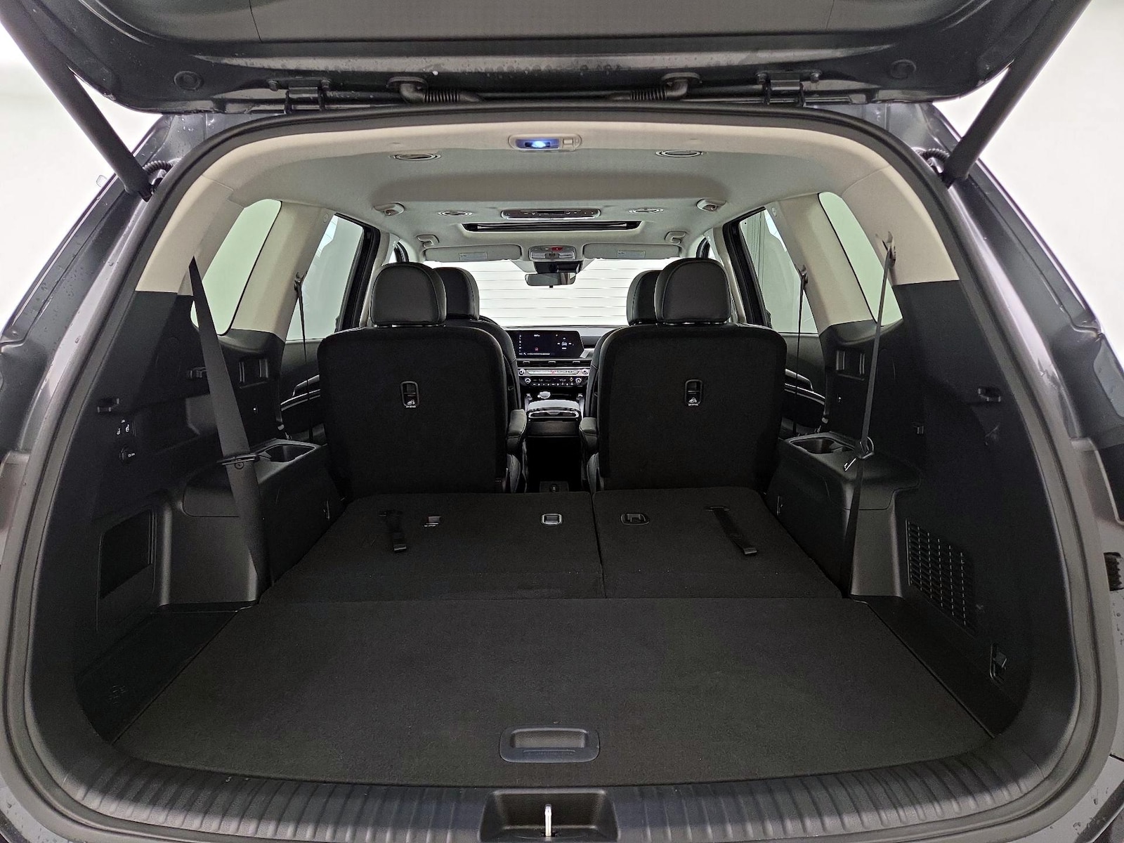 2025 Kia Telluride S - Photo 25