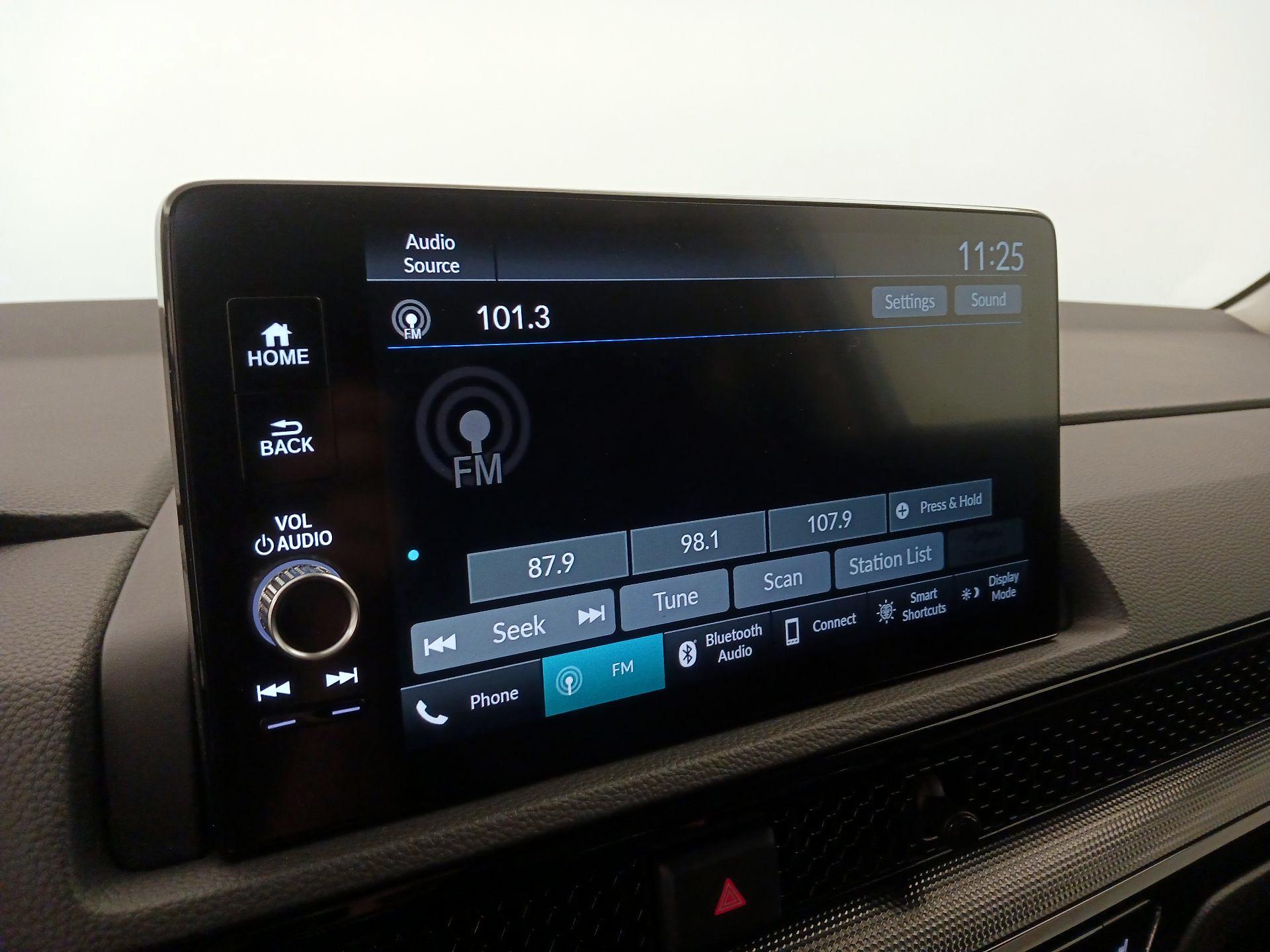 Thumbnail: 2023 Honda CR-V - 15