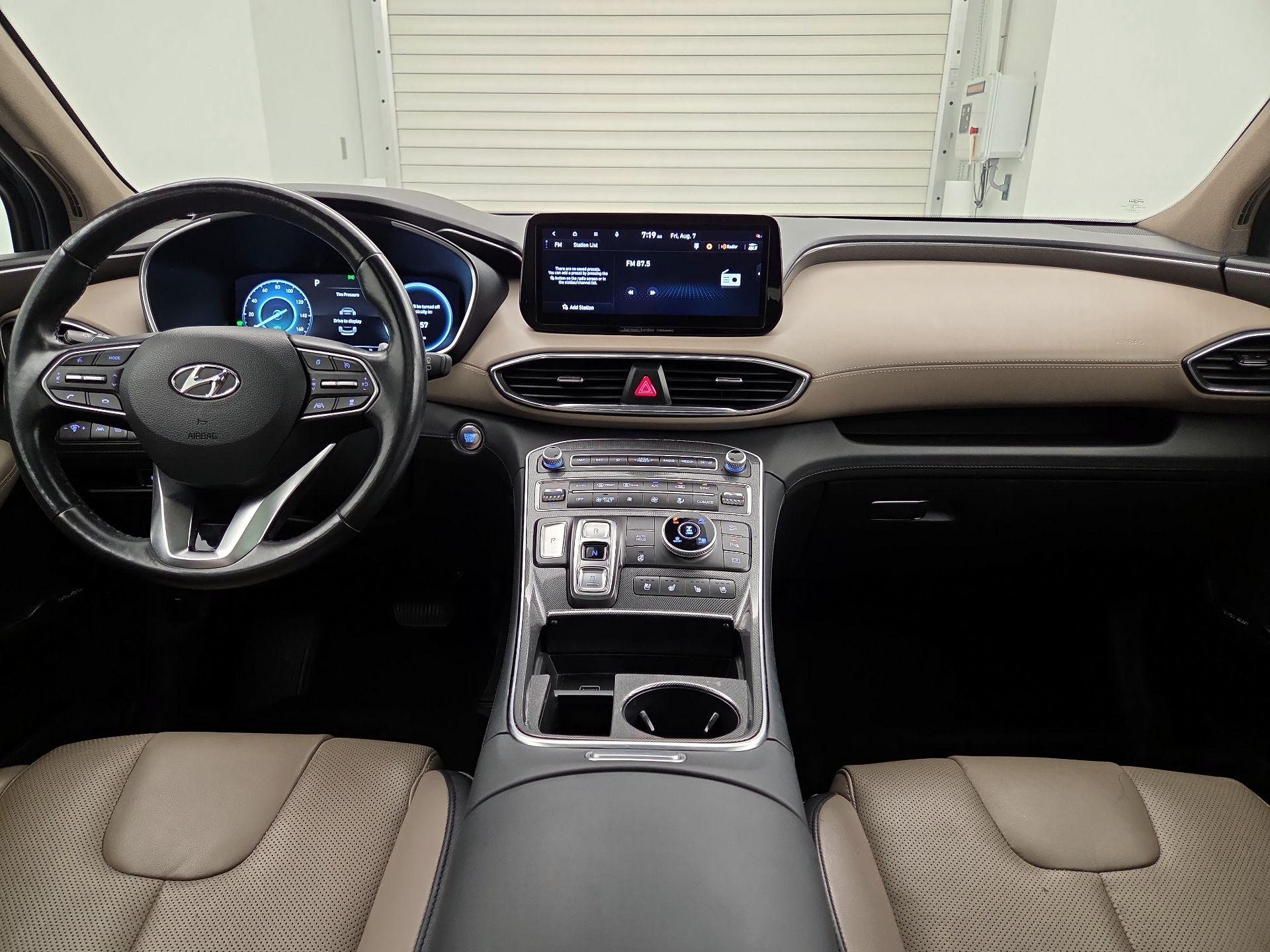 Thumbnail: 2023 Hyundai Santa Fe - 9