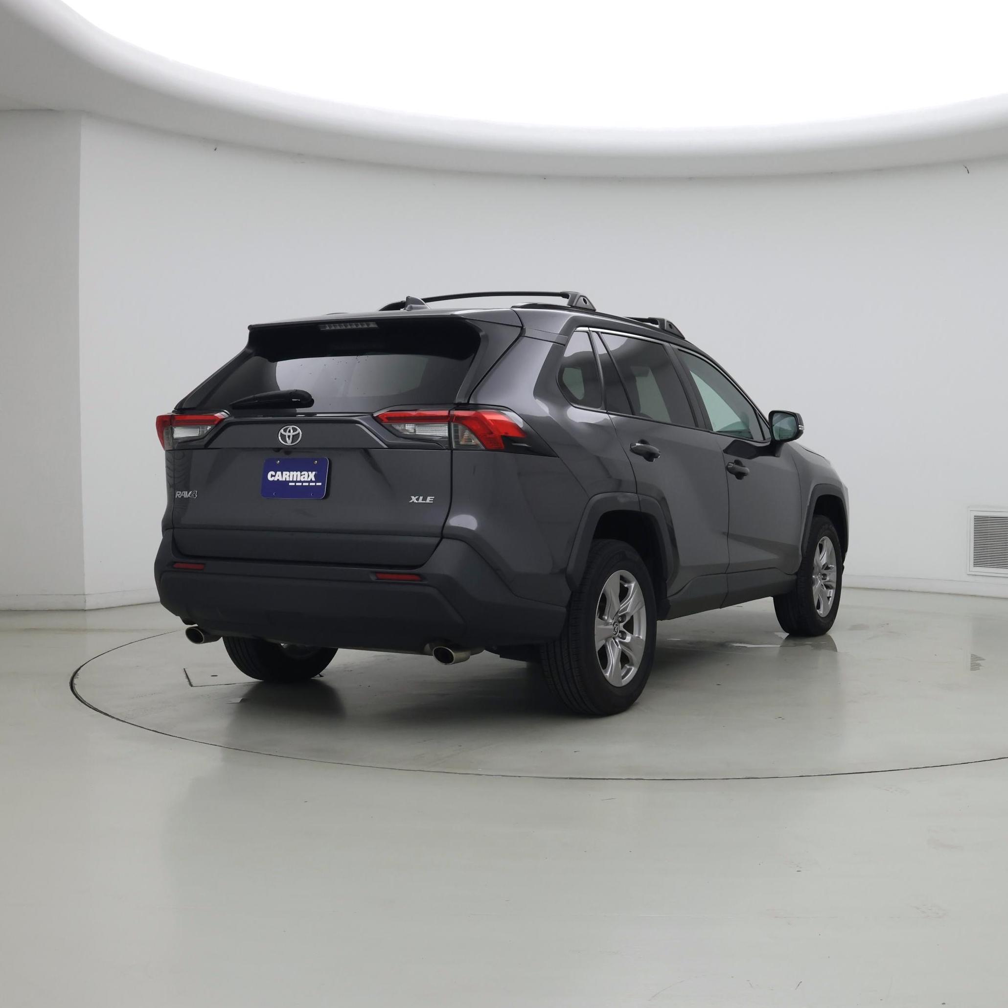 Thumbnail: 2023 Toyota RAV4 - 8