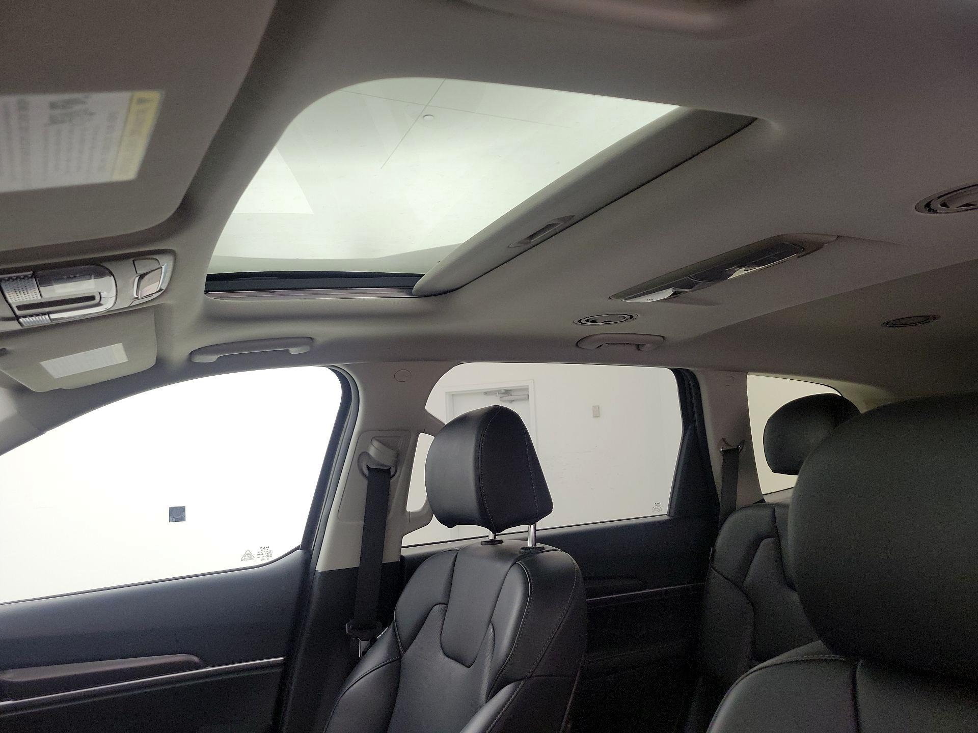 Thumbnail: 2025 Kia Telluride - 20
