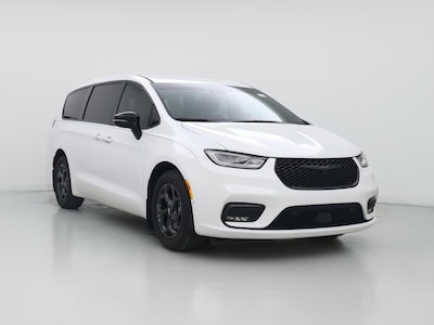 2024 Chrysler Pacifica Hybrid S Appearance Pkg