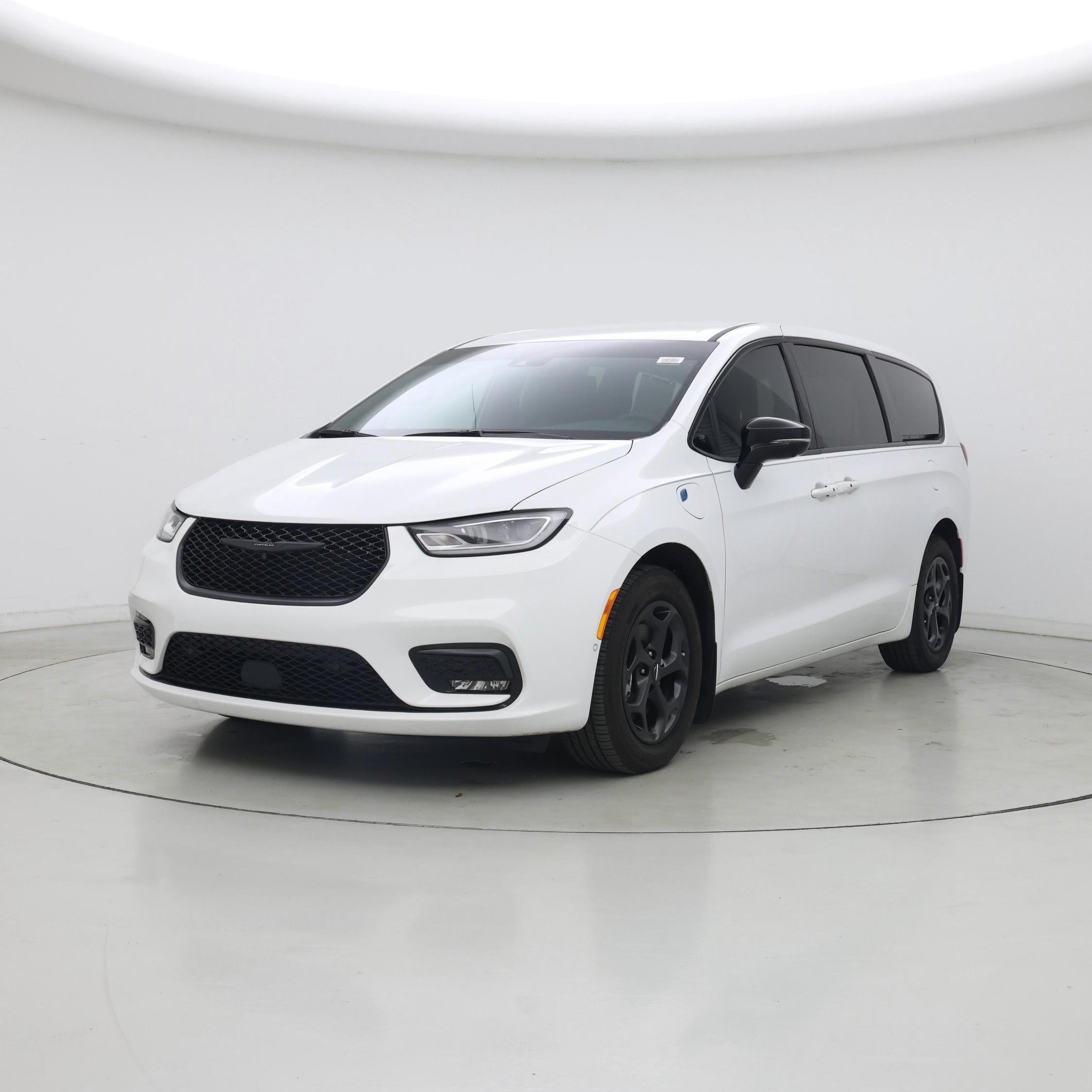 Thumbnail: 2024 Chrysler Pacifica - 4