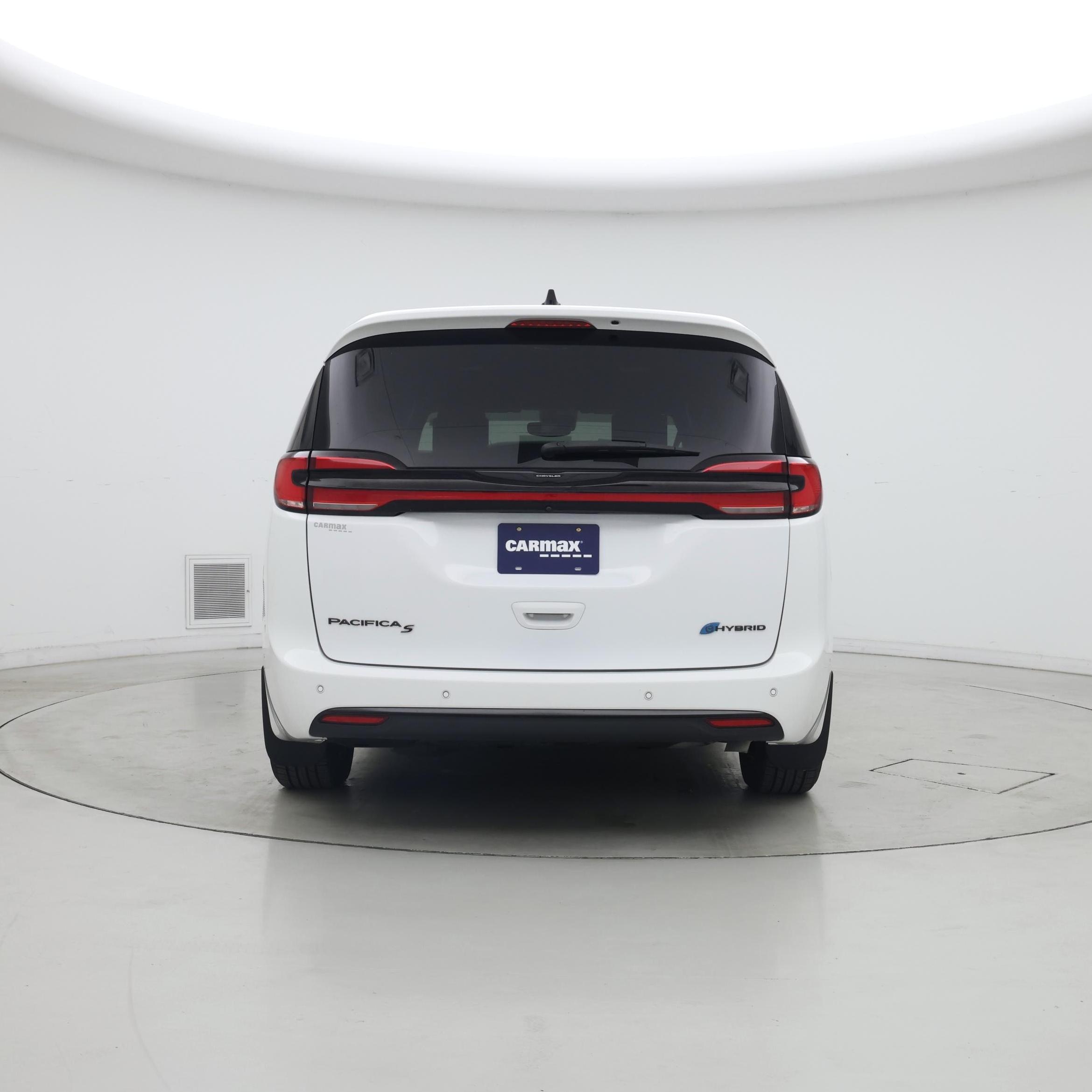 Thumbnail: 2024 Chrysler Pacifica - 6