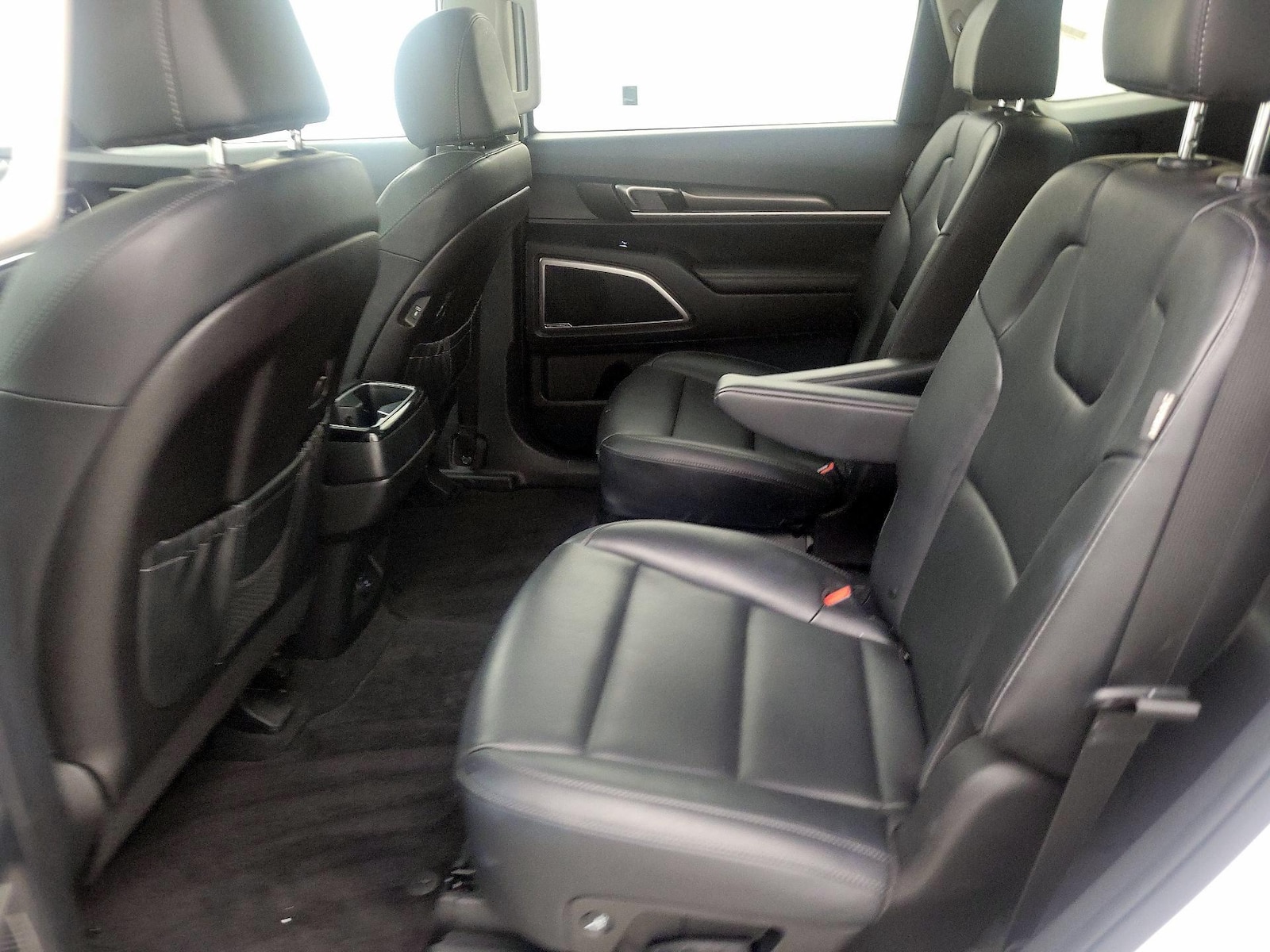 2025 Kia Telluride S - Photo 22