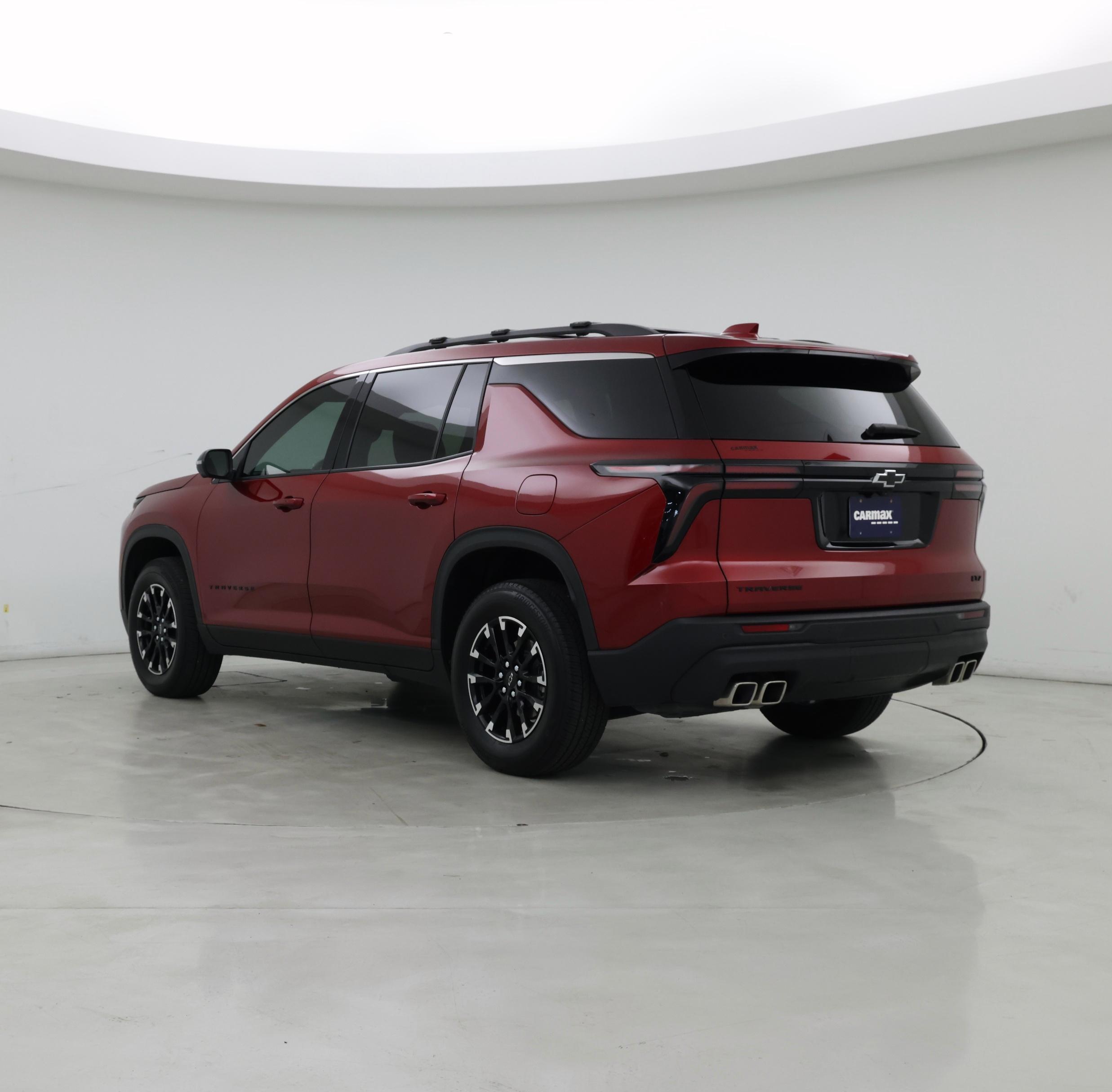 Thumbnail: 2025 Chevrolet Traverse - 2