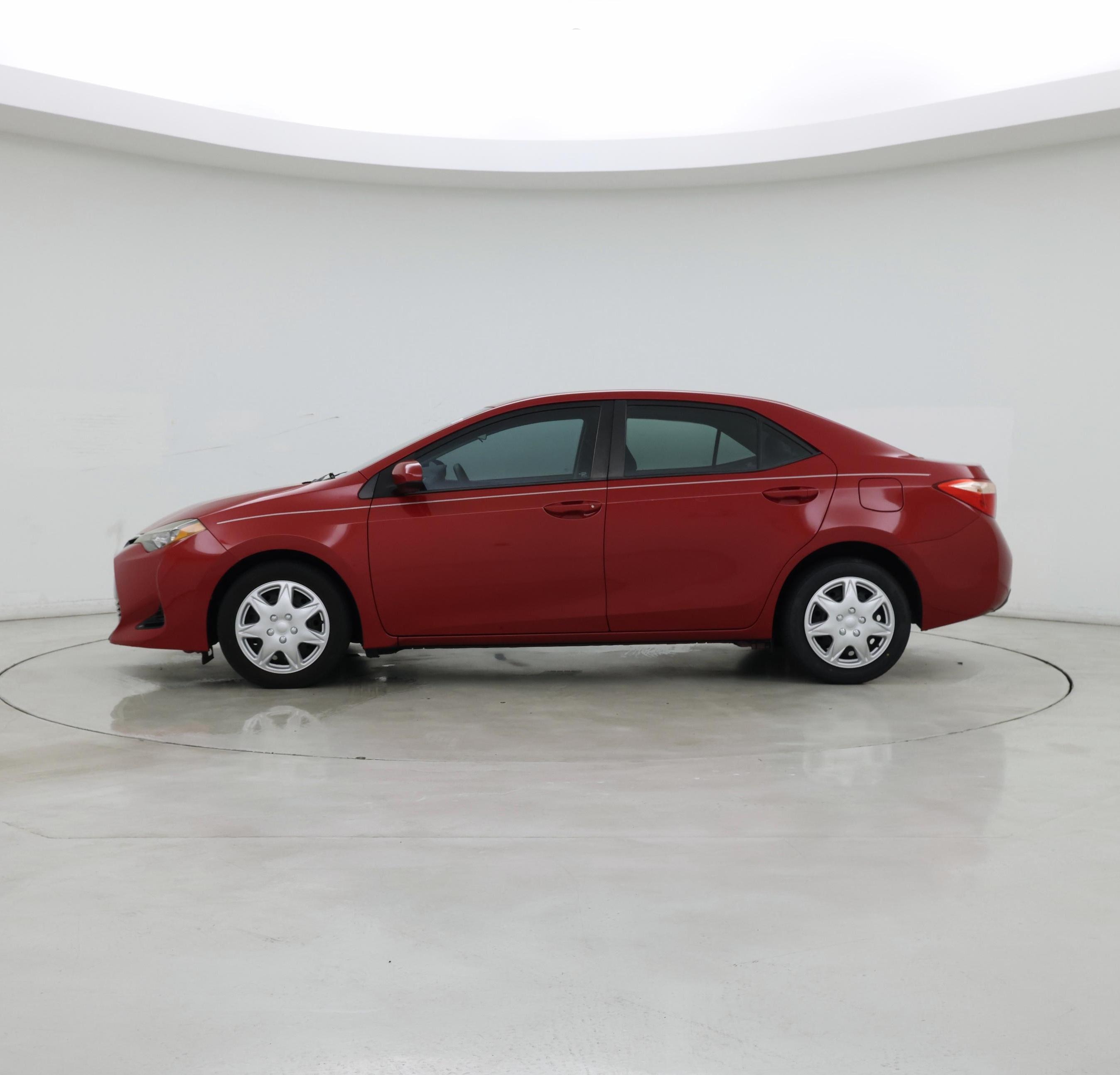 Thumbnail: 2017 Toyota Corolla - 3