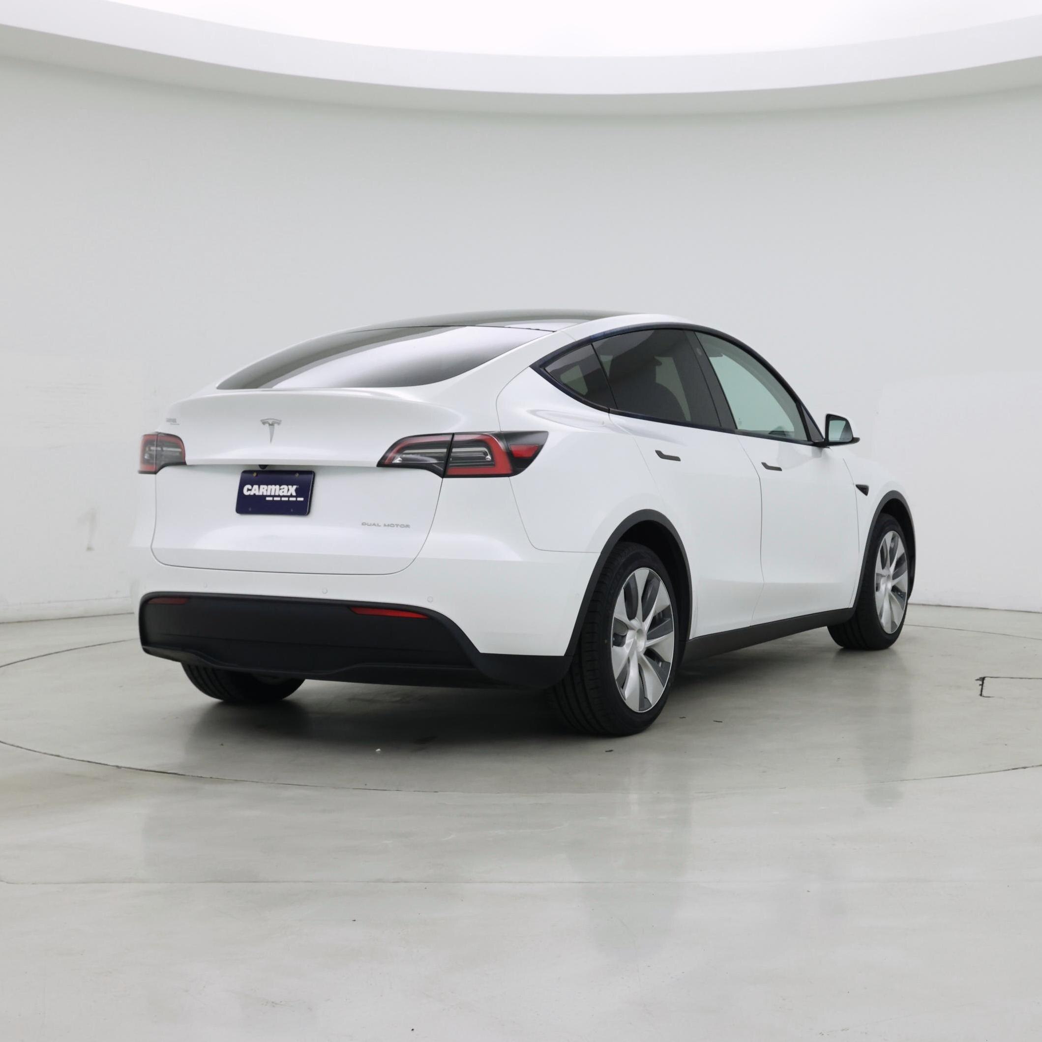 Thumbnail: 2021 Tesla Model Y - 8