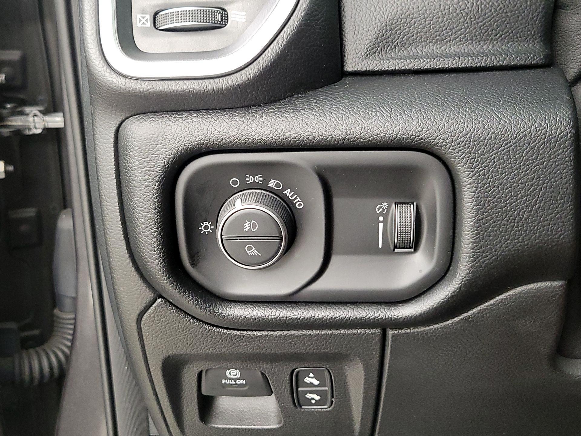 Thumbnail: 2020 RAM 1500 - 13