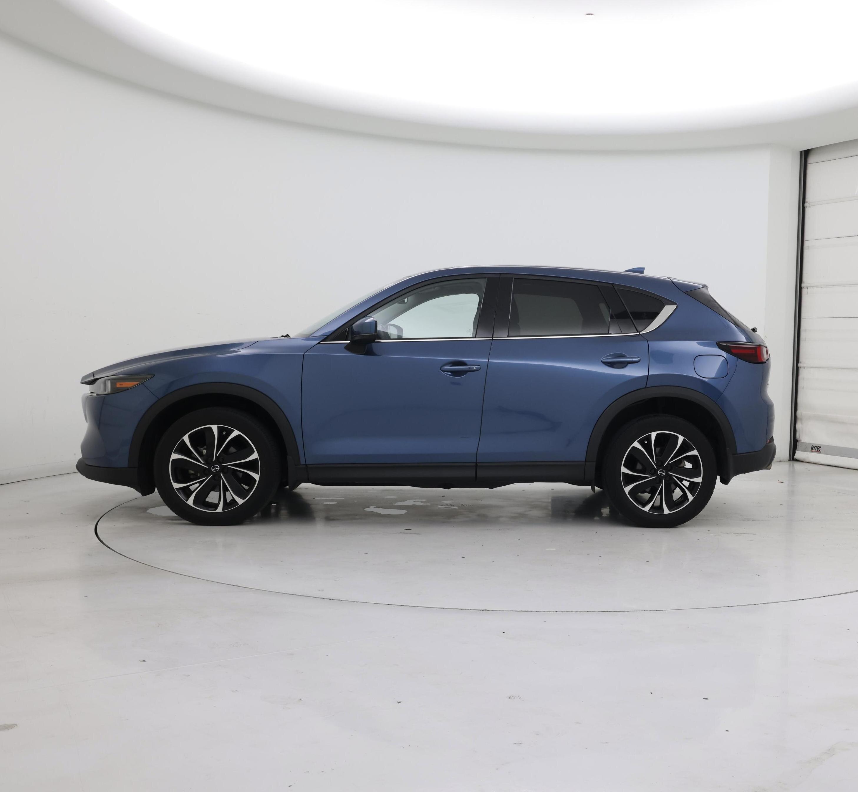 Thumbnail: 2023 Mazda CX-5 - 3