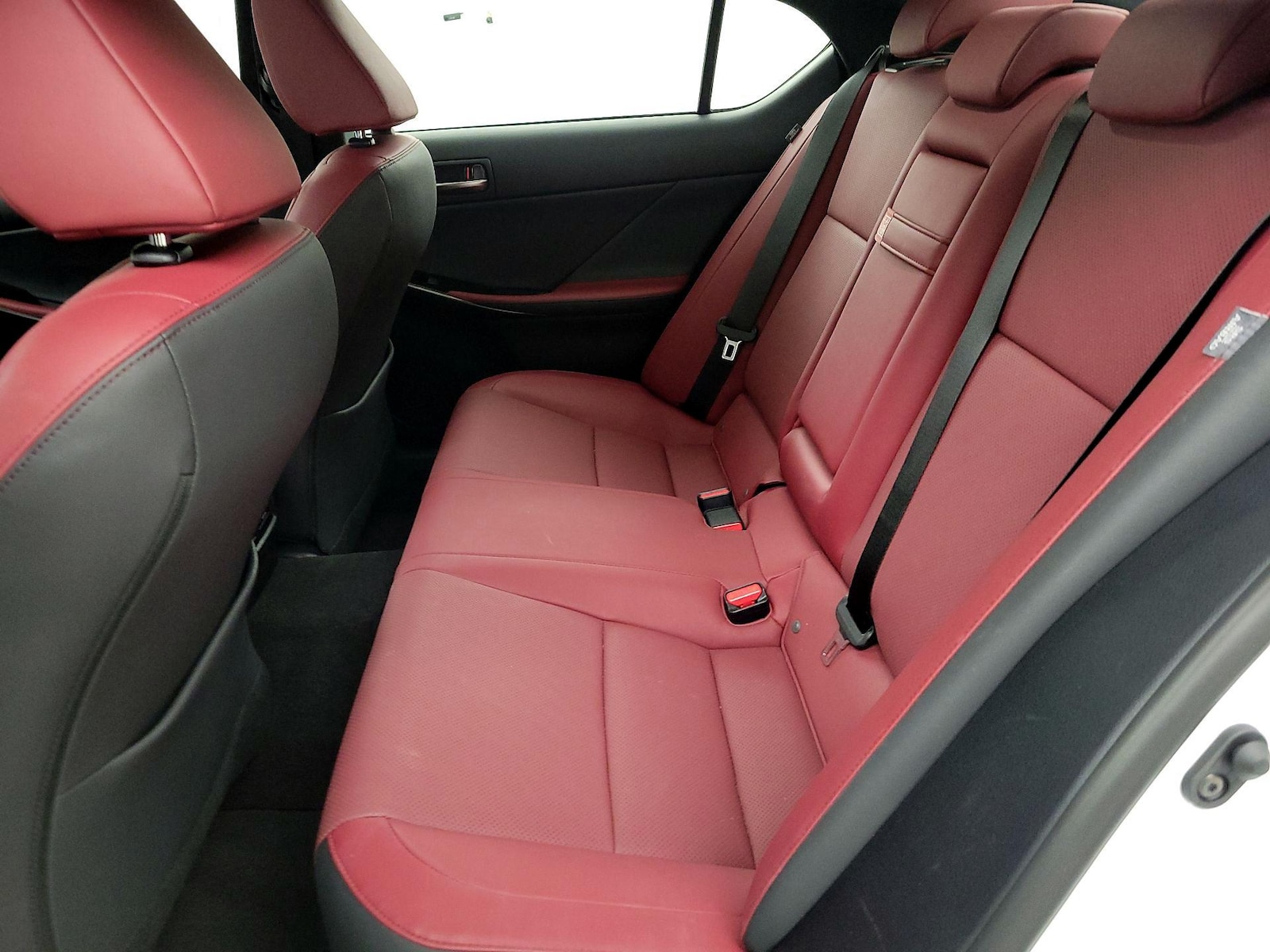 2025 Lexus IS 350 F SPORT DESIGN - Photo 21