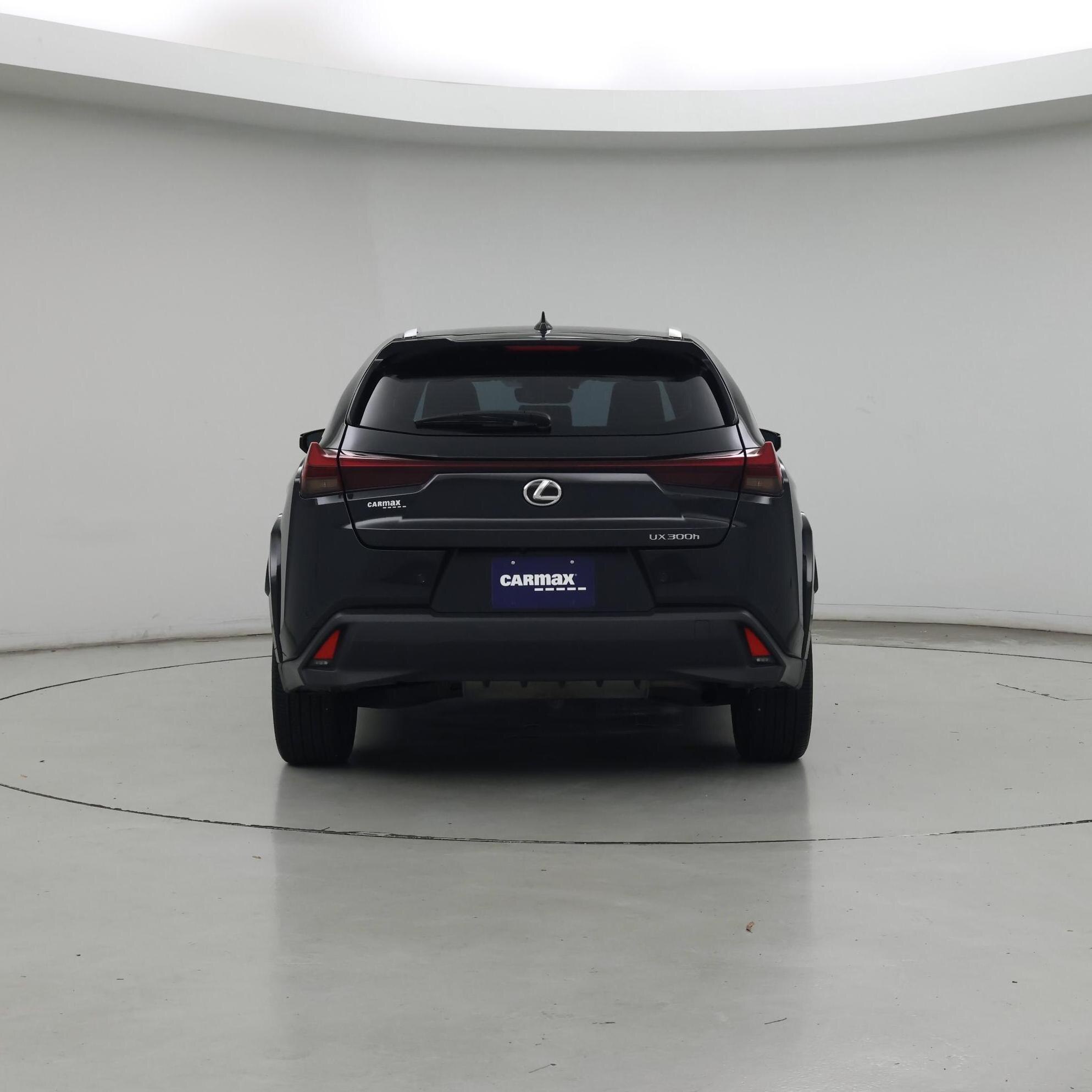 Thumbnail: 2025 Lexus UX - 6