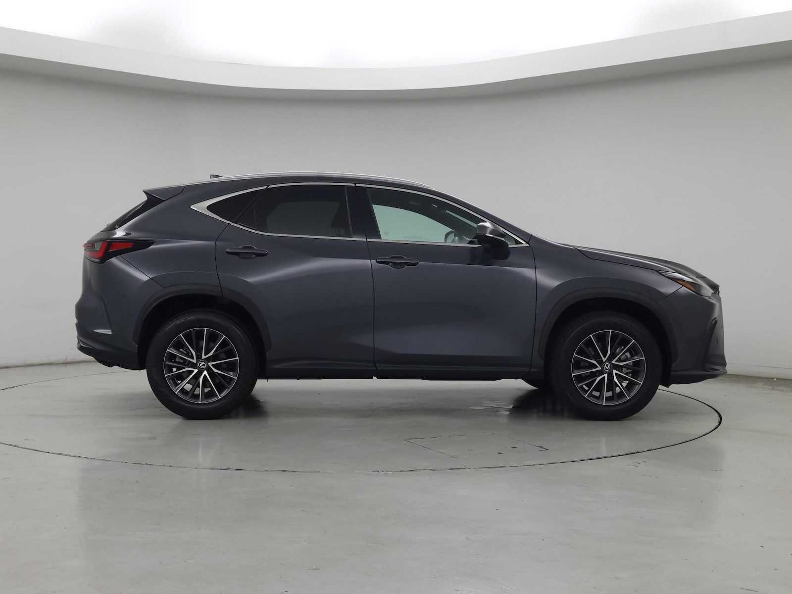 2024 Lexus NX 250 - Photo 8