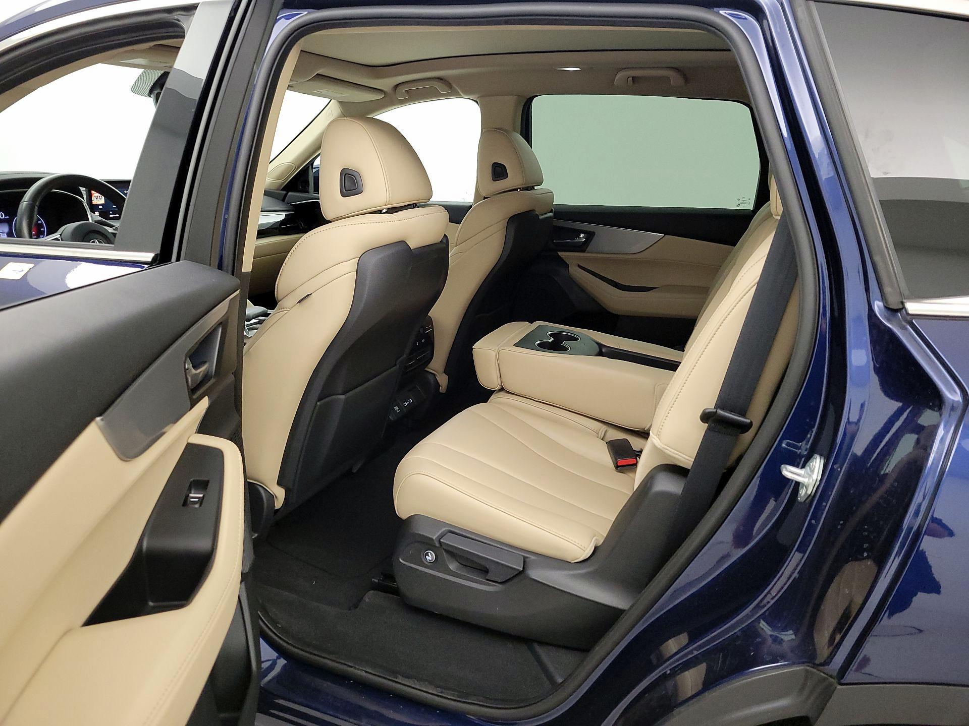 Thumbnail: 2023 Acura MDX - 19