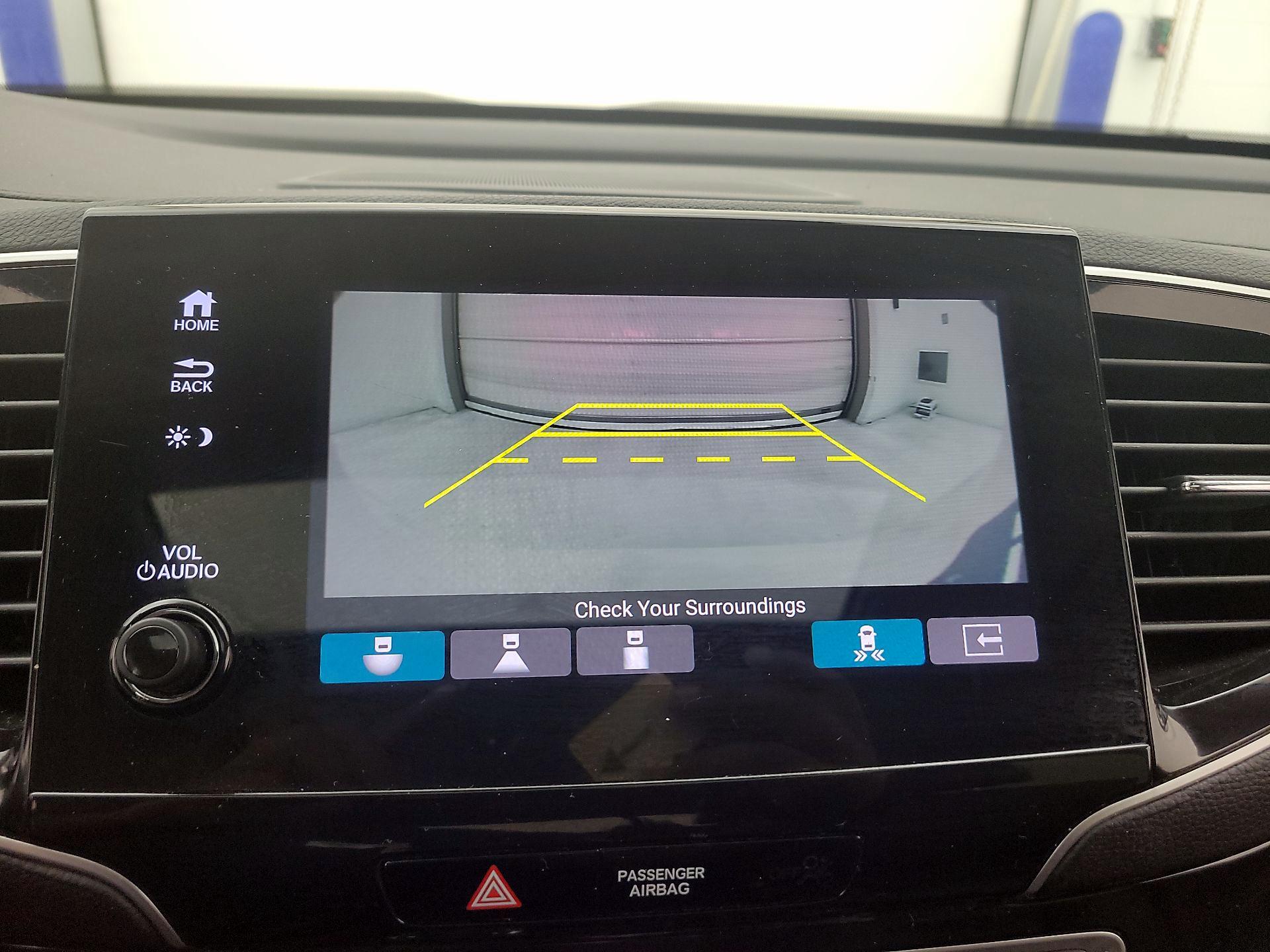 Thumbnail: 2021 Honda Pilot - 15
