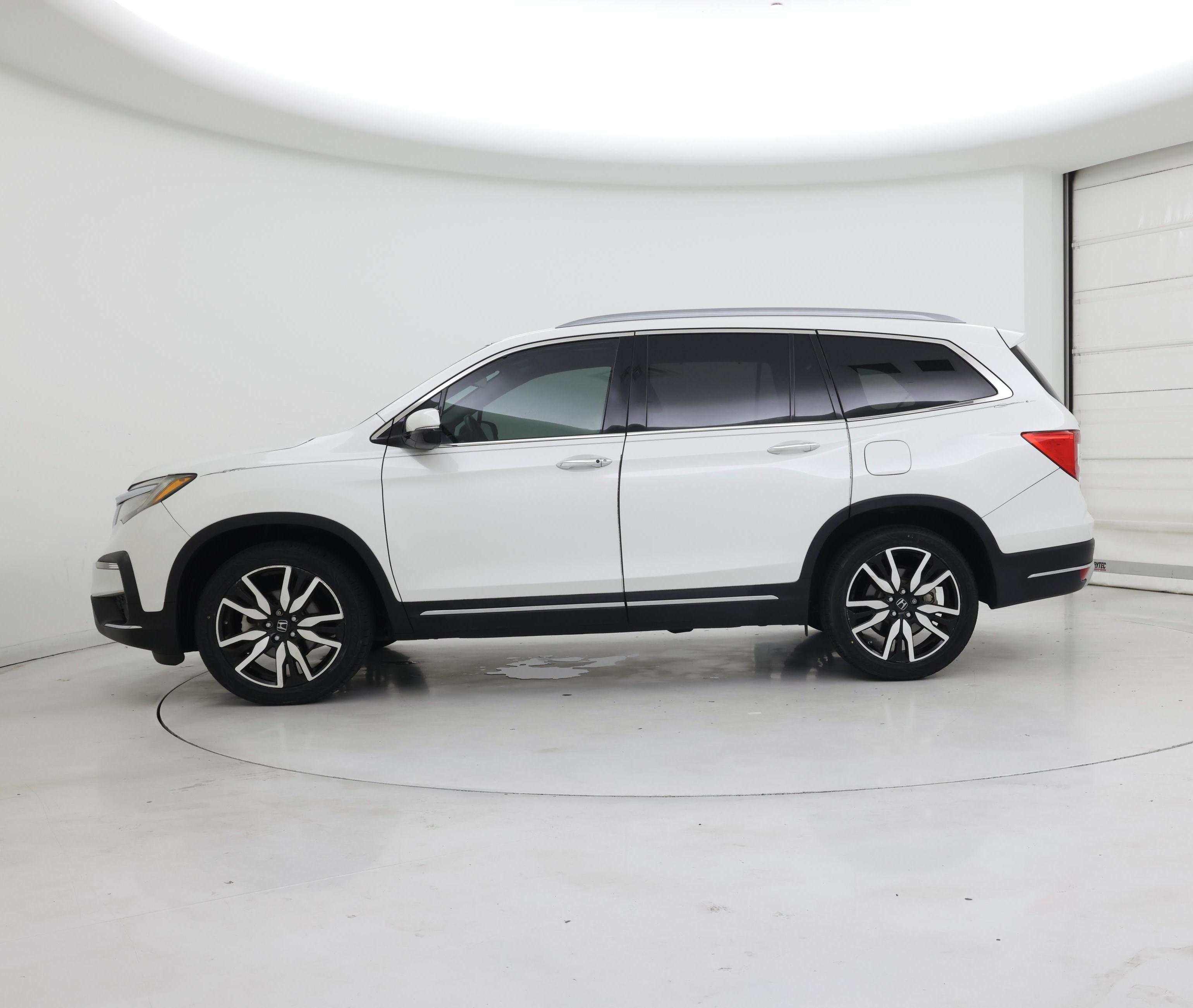 Thumbnail: 2021 Honda Pilot - 3