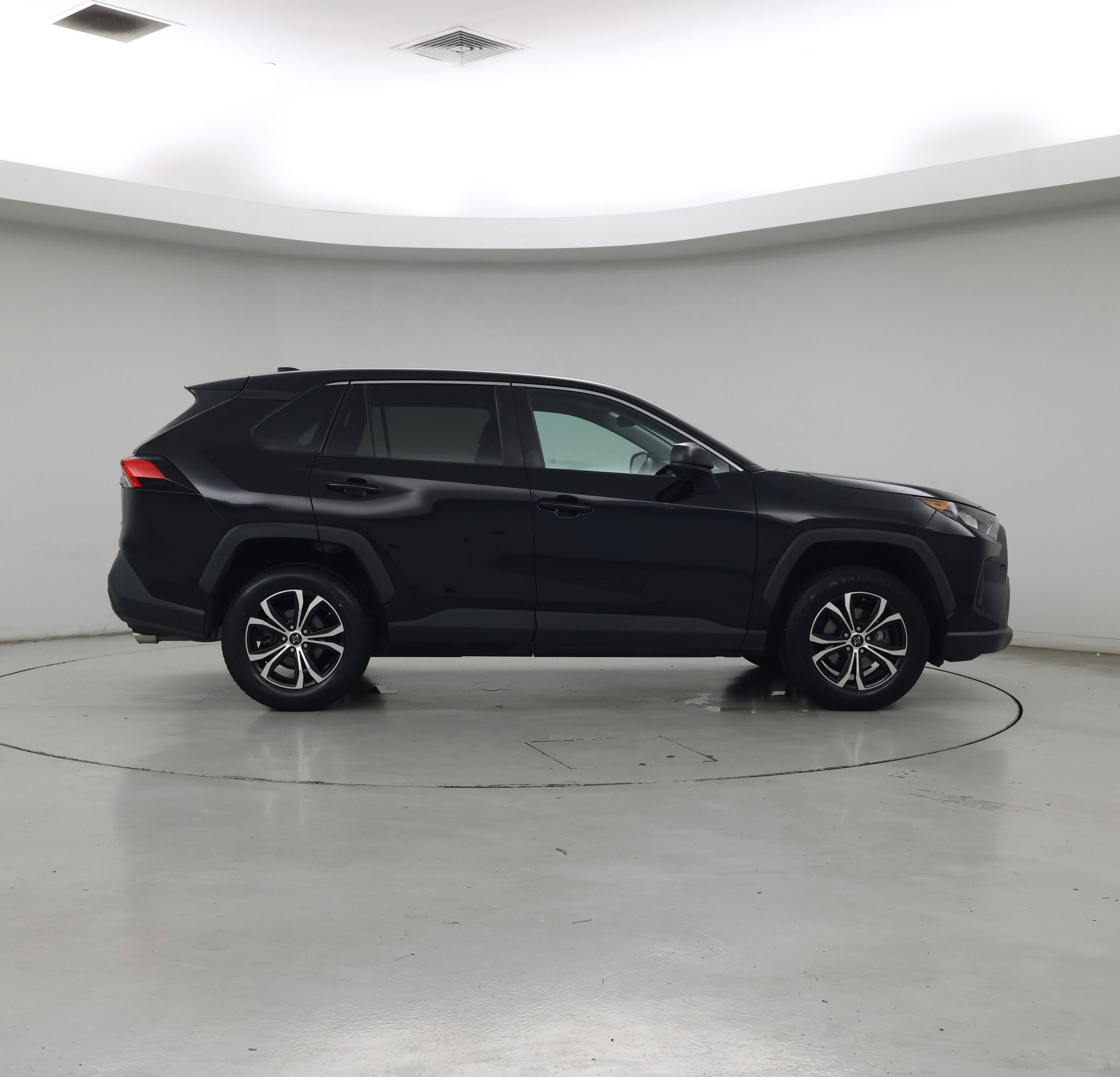 Thumbnail: 2022 Toyota RAV4 - 7