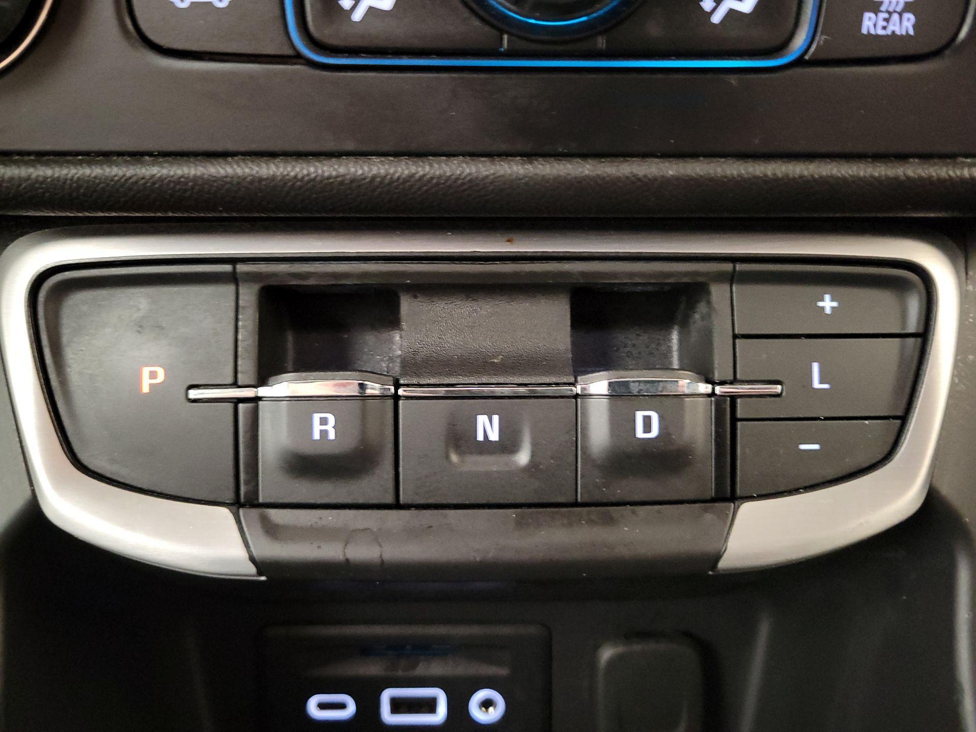 Thumbnail: 2023 GMC Terrain - 17