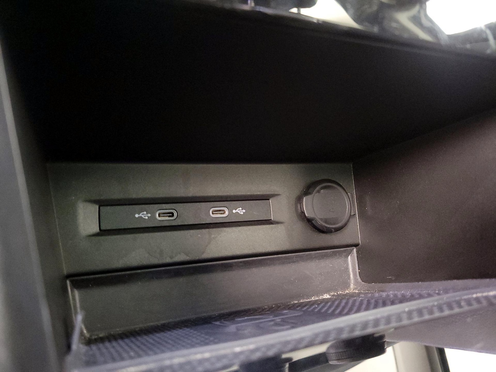 2023 Volkswagen Taos SE - Photo 19
