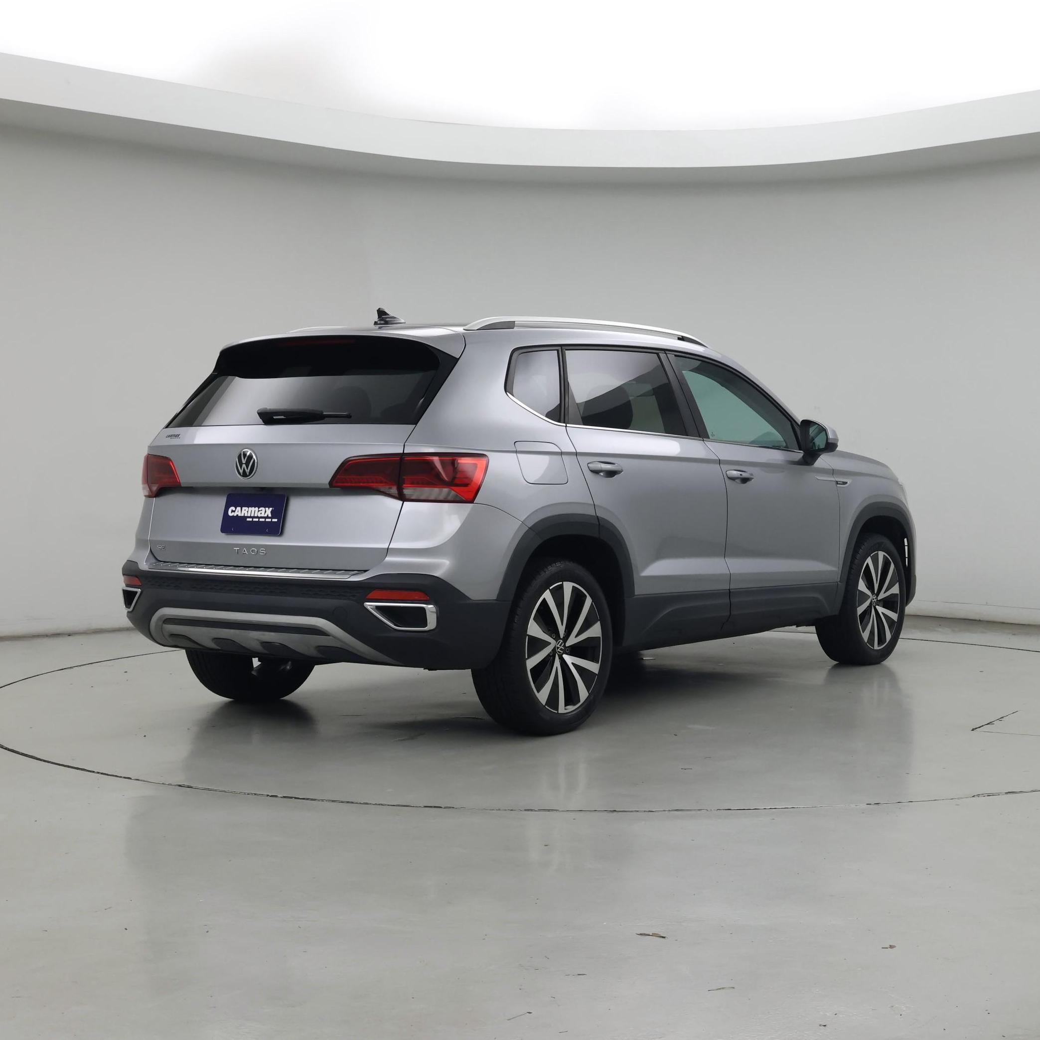 Thumbnail: 2023 Volkswagen Taos - 8