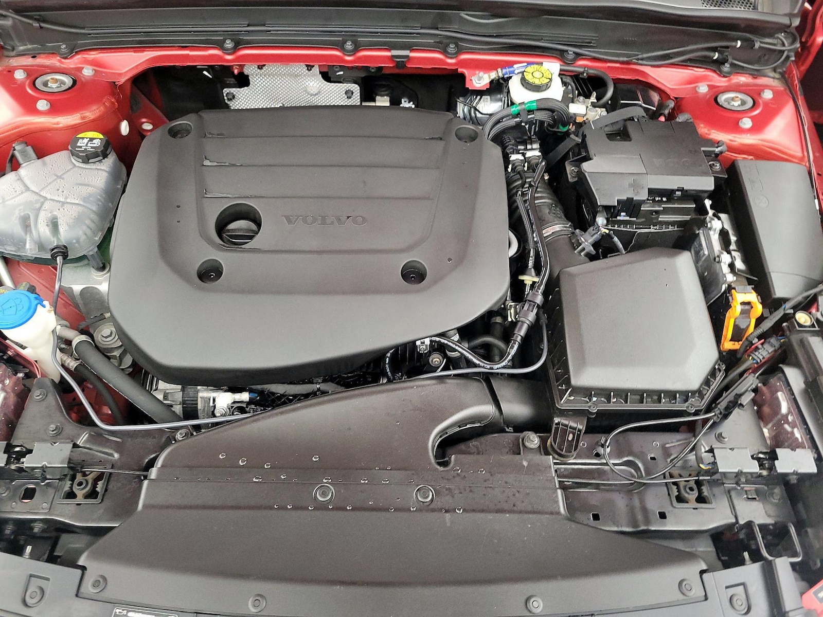 2023 Volvo XC40 Plus - Photo 23