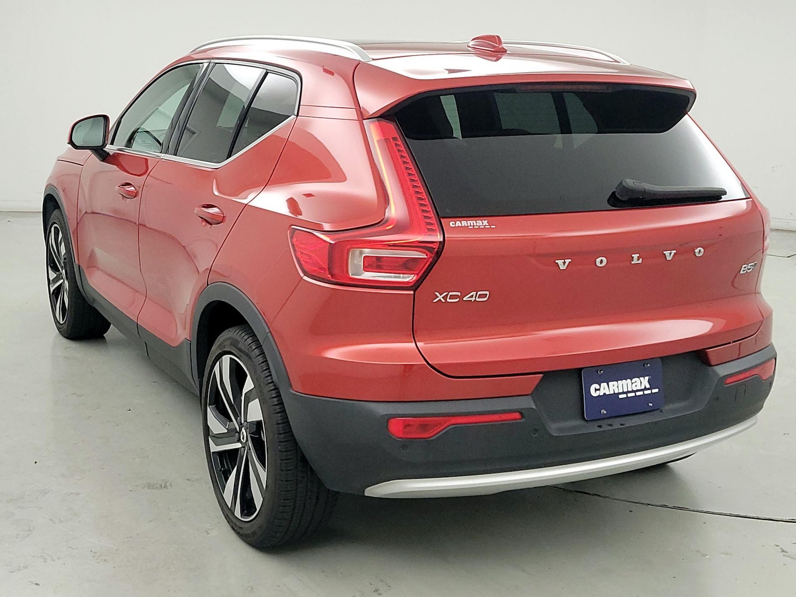 2023 Volvo XC40 Plus - Photo 8