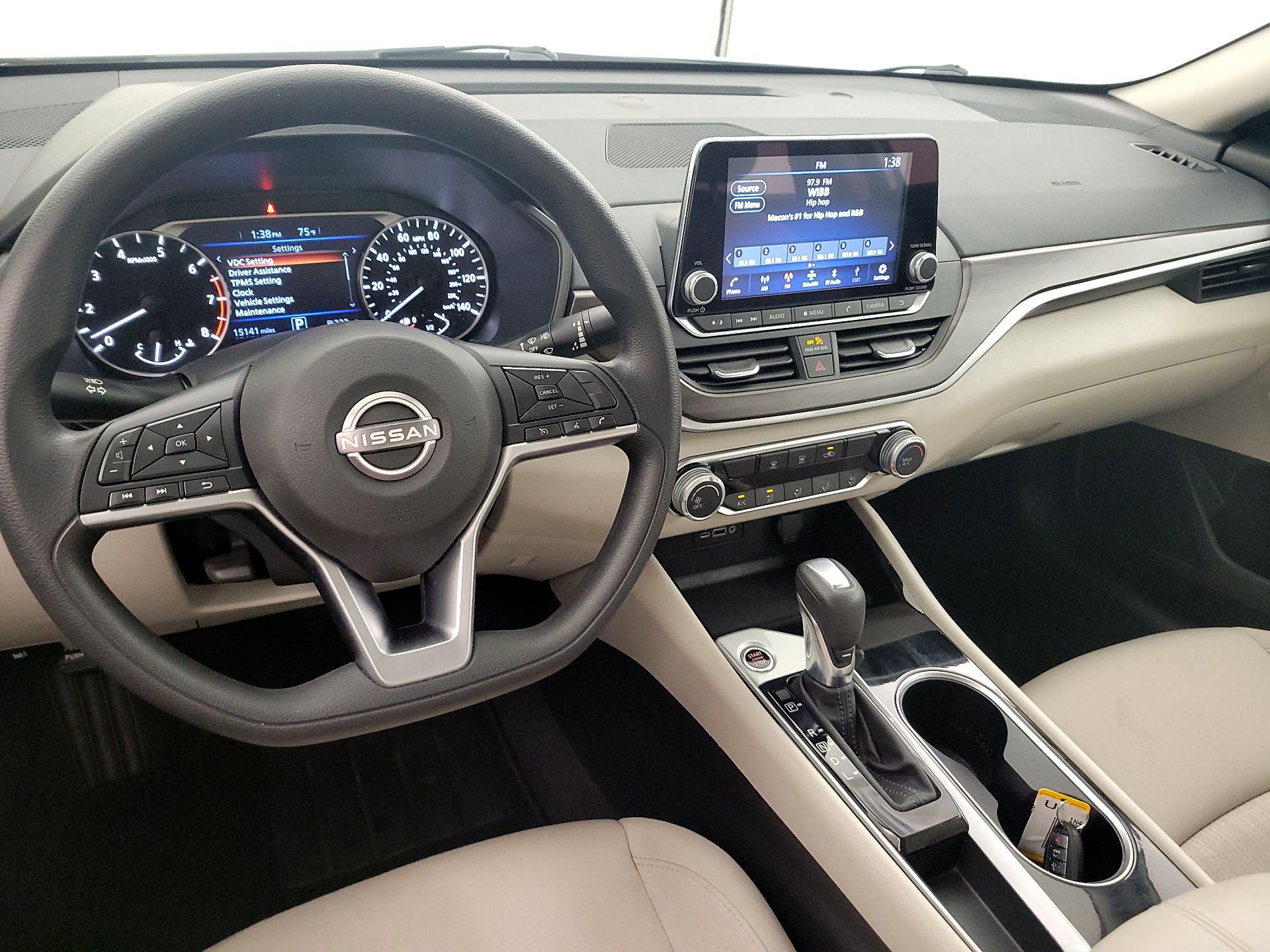 Thumbnail: 2024 Nissan Altima - 9